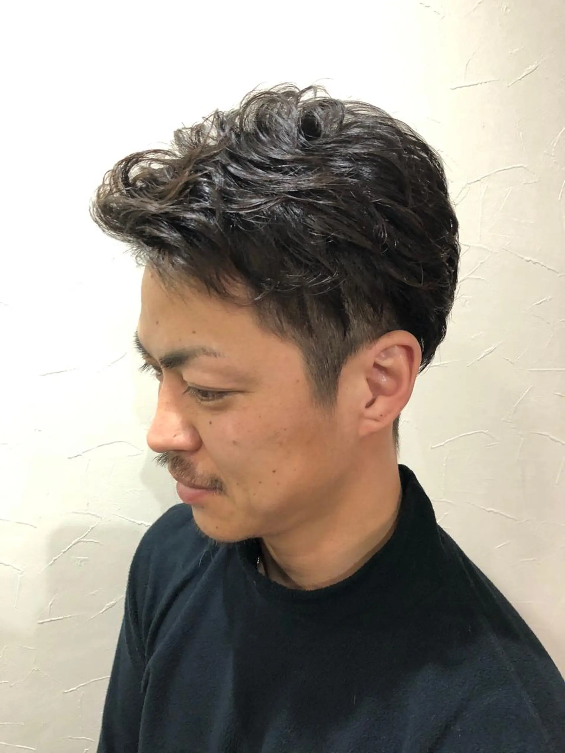 ショート パーマ メンズ vi viのヘアスタイル