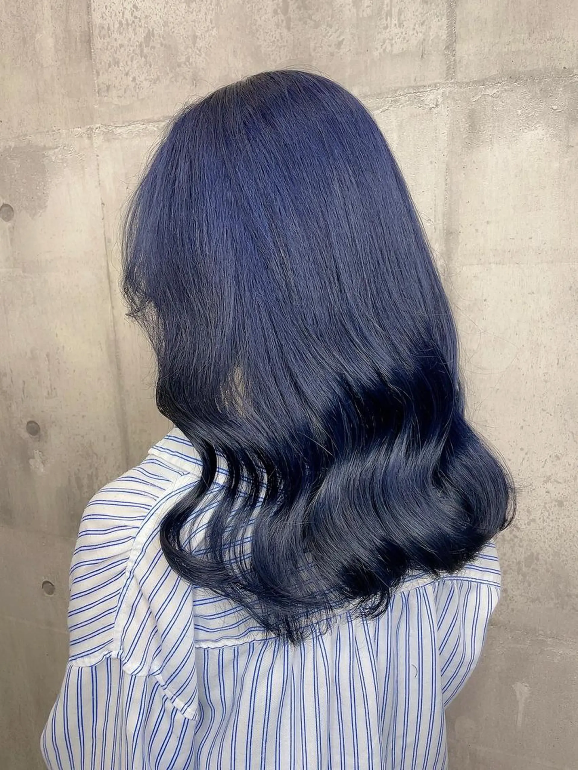 ロング カラー ブルーカラー ネイビーカラー LUXBE LUCE 那覇小禄イオン店所属・LUXBE LUCE ひなののヘアスタイル