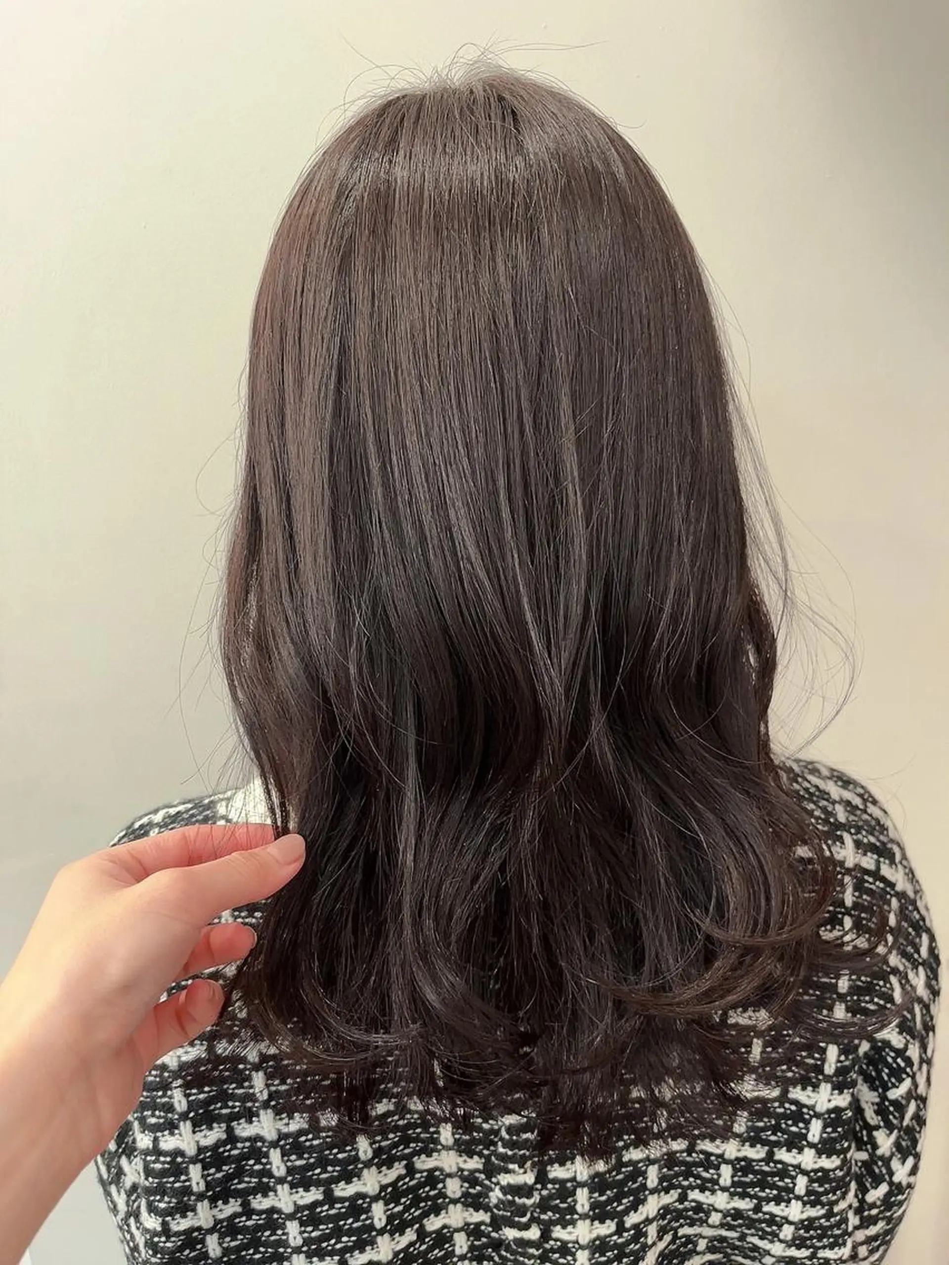 セミロング カラー ロングレイヤー 🤍山内　飛鳥🤍のヘアスタイル
