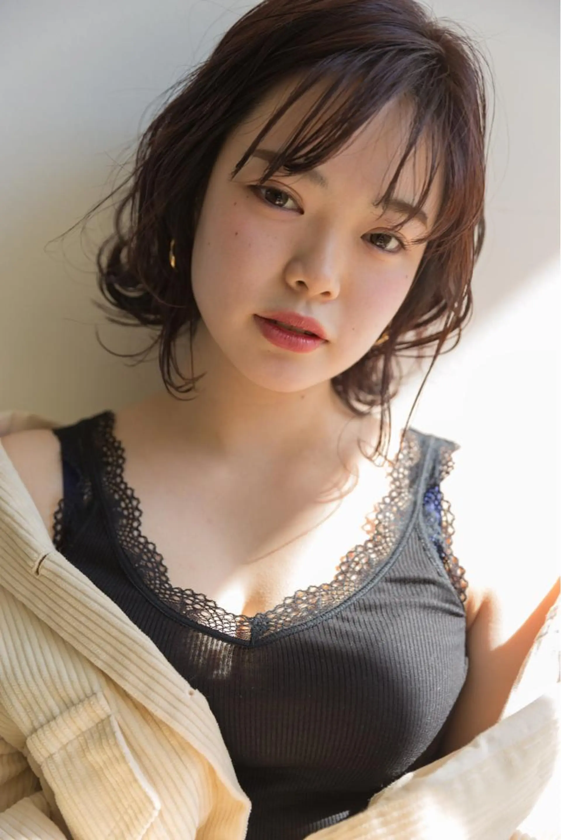 ショート カラー ツジガキ ユウスケのヘアスタイル