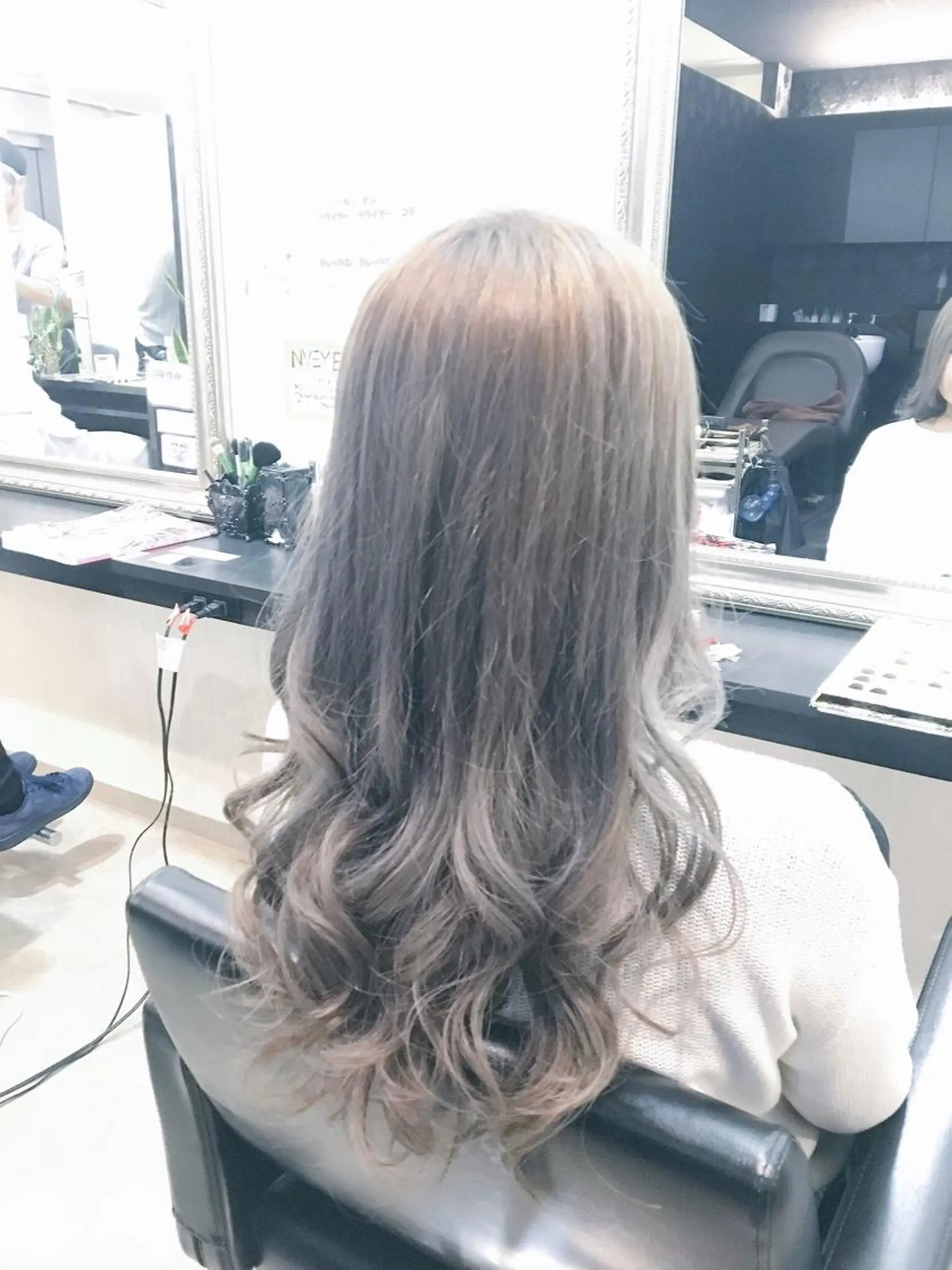 ロング カラー 💓シールエクステ ルミエールのヘアスタイル