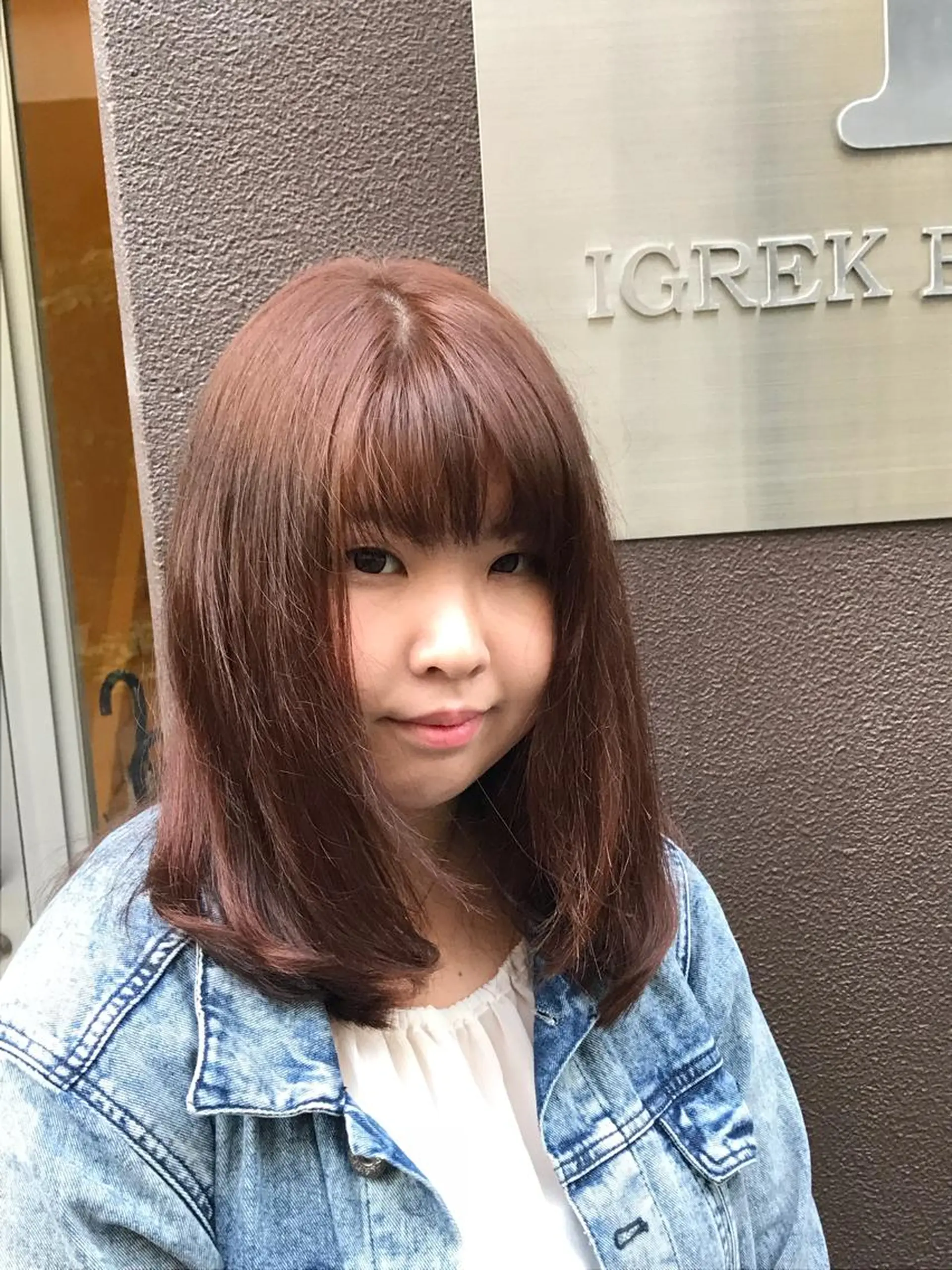 セミロング カラー ブラウンカラー ピンクカラー ピンクブラウン 顔周りカット レイヤーカット 高杉 駿のヘアスタイル