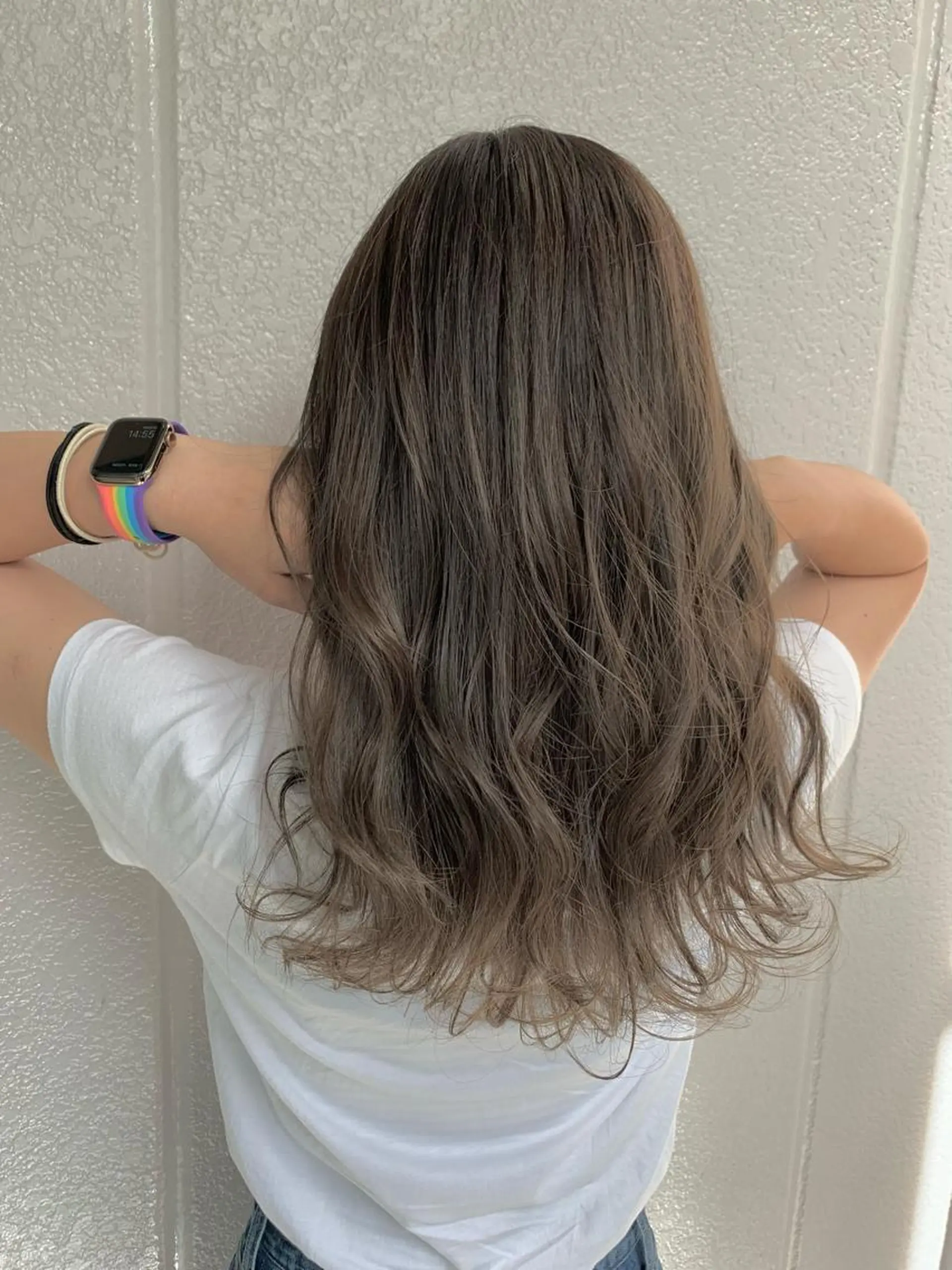 セミロング カラー ベージュカラー ブリーチ ハイライトカラー ハイライト 💎赤み消しカラー 特化型デザイナー💎のヘアスタイル