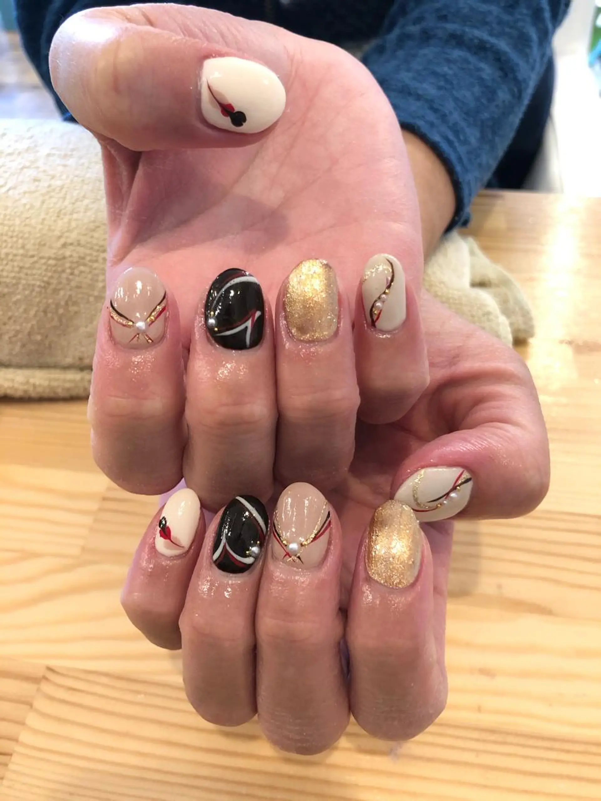 ネイル ハンドネイル NAIL Alaia 𓇼のネイルデザイン