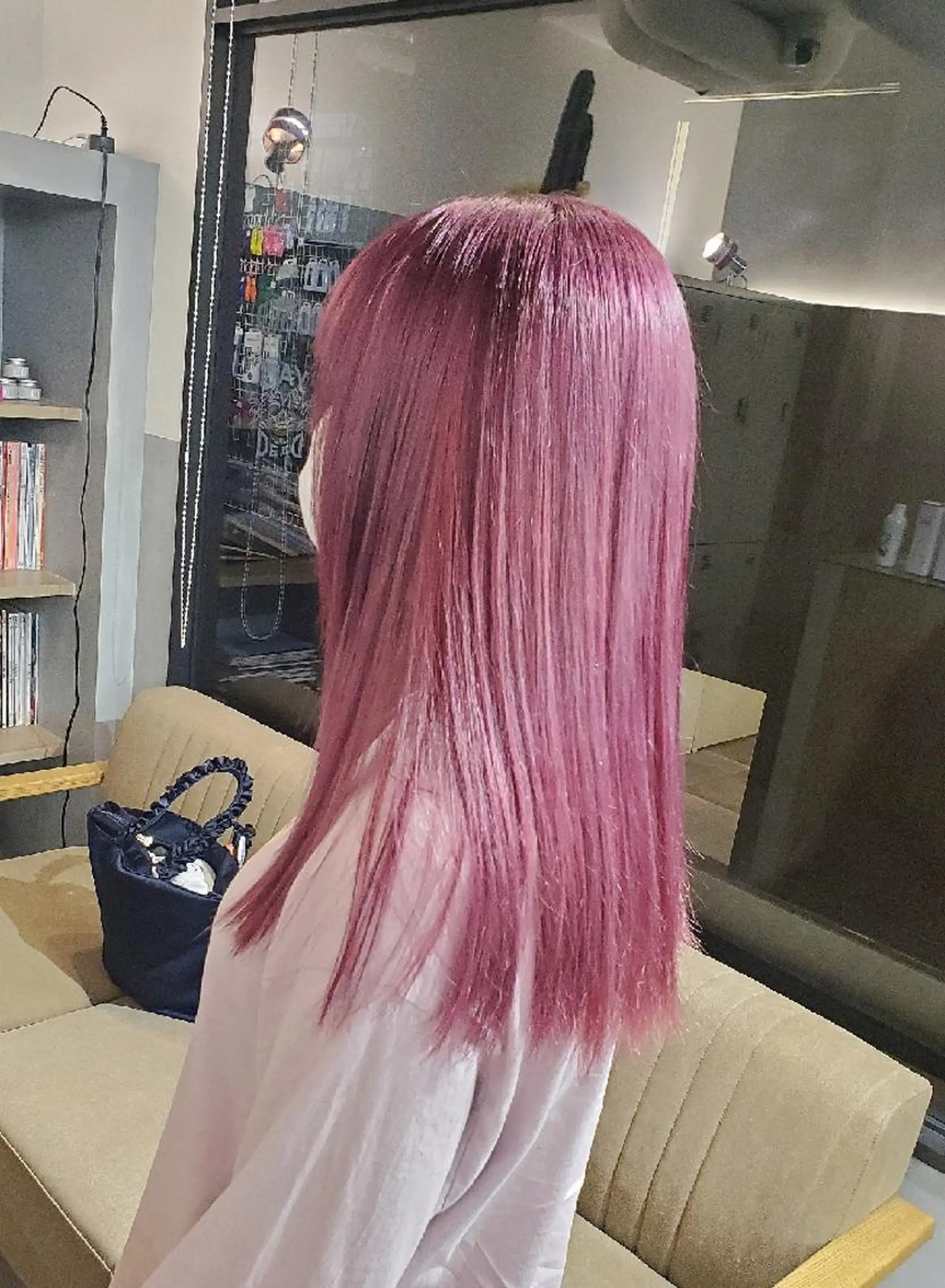 セミロング ✨本日空きあります✨ 遠田コウヘイ🌟のヘアスタイル