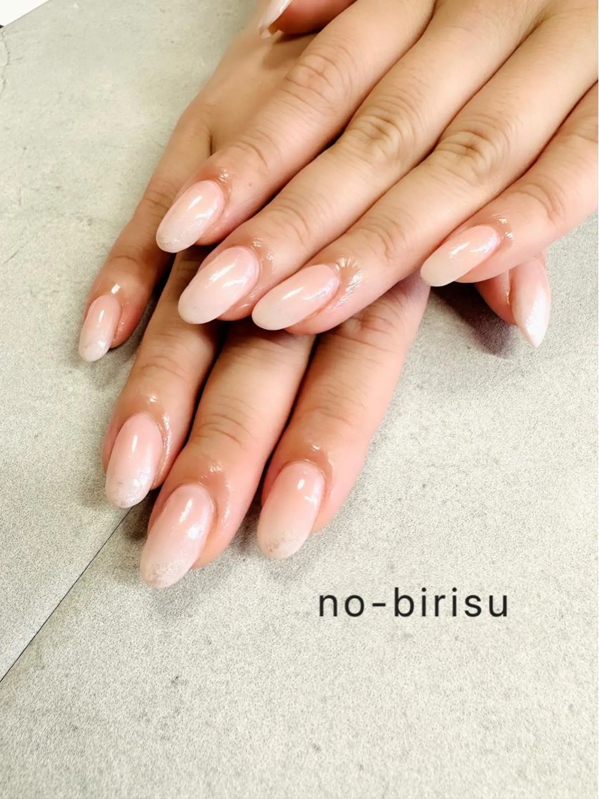 ネイル グラデーション ワンカラーネイル ハンドネイル no-birisu nailのネイルデザイン
