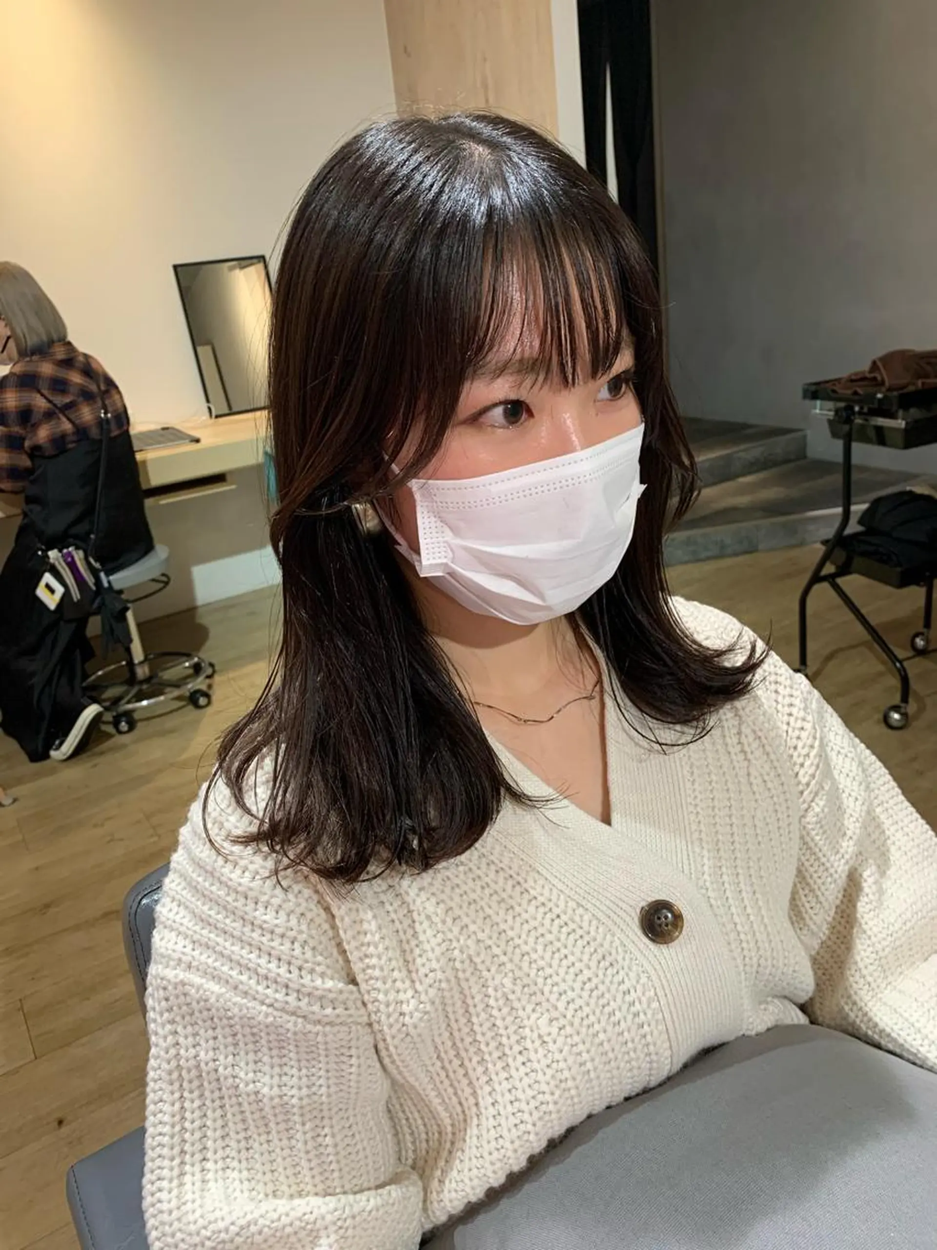 ミディアム 美髪・シールエクステ ホソタニリョウコのヘアスタイル