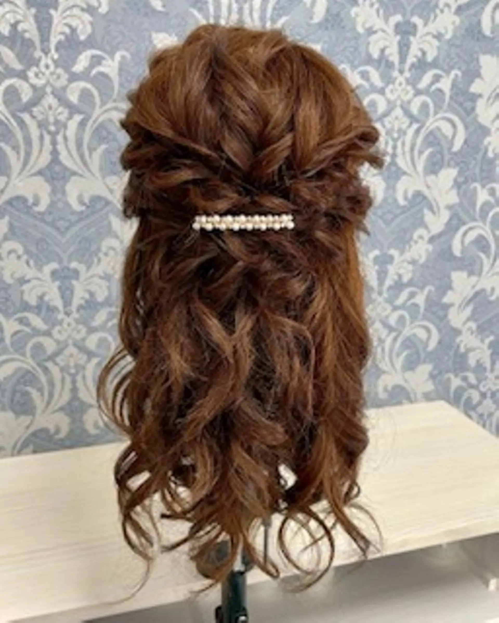 ヘアアレンジ ハーフアップ ヘアセット shizuka 👸ヘアセット✨のヘアスタイル