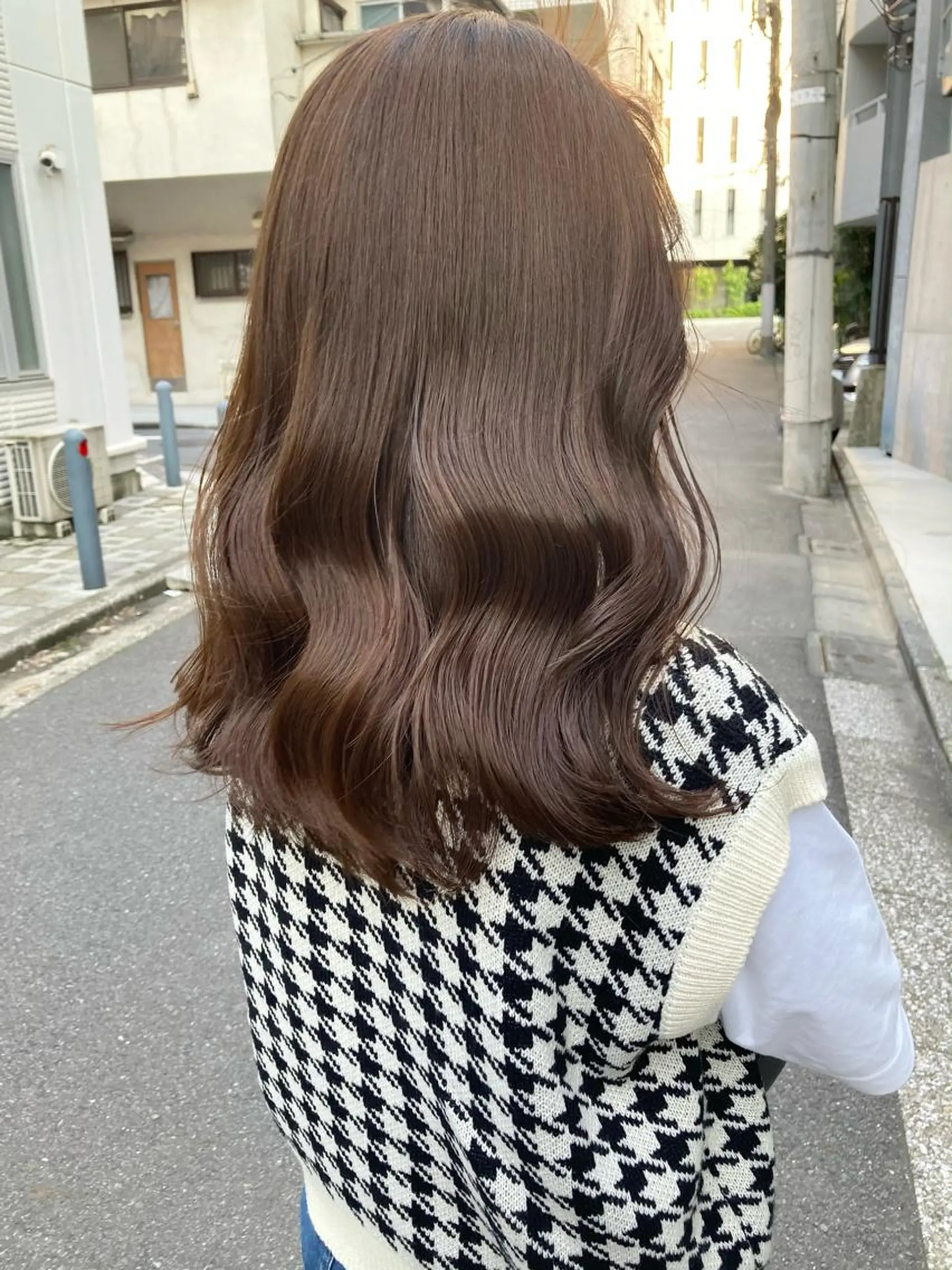 セミロング ✨色持ちの良い艶 カラー✨蟹江真世のヘアスタイル