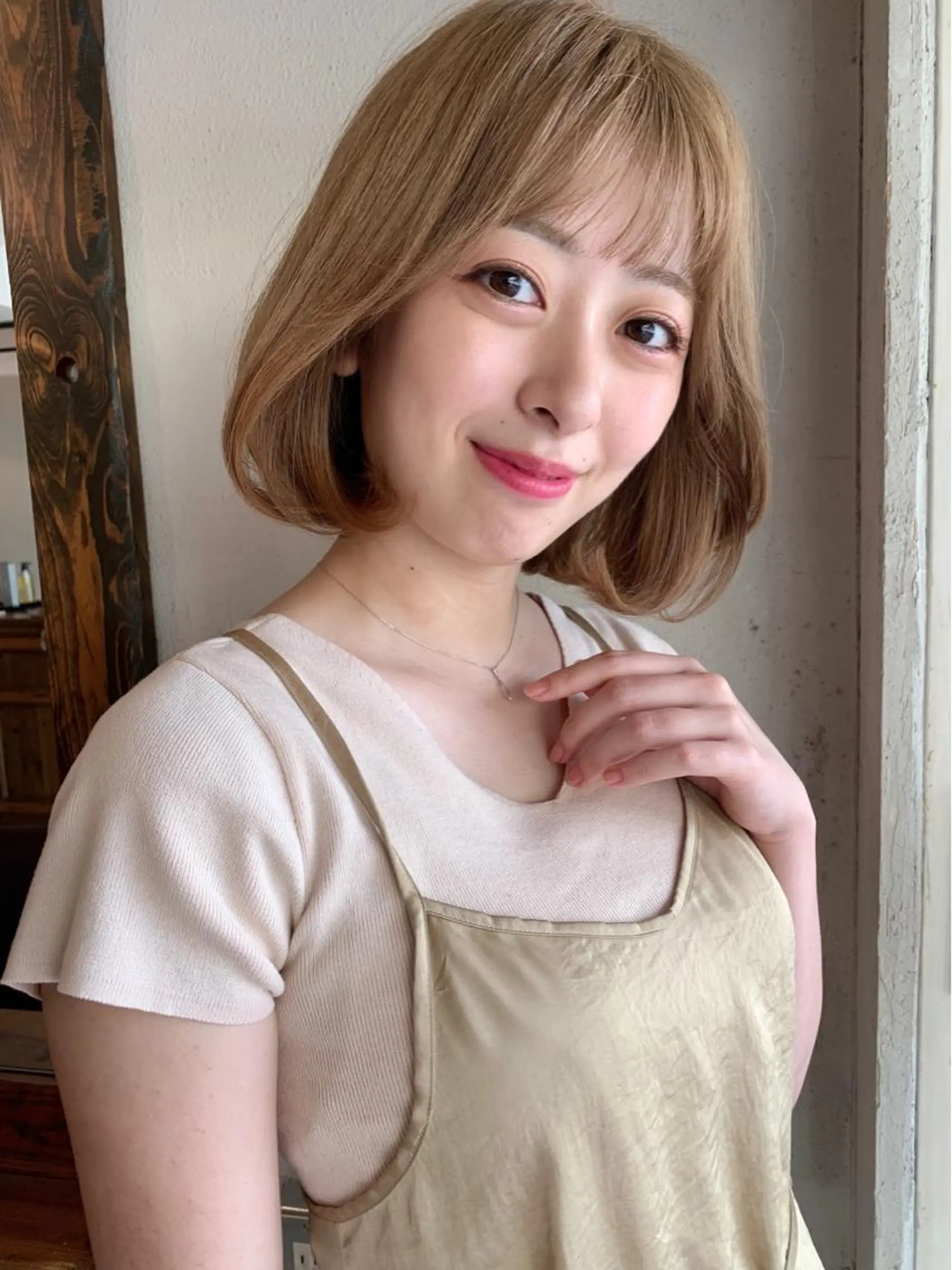 ミディアム カラー カット ヘアカラー トリートメント ヘッドスパ ヘアセット 透明感/オリーブ/ グレージュ/YUKAのヘアスタイル