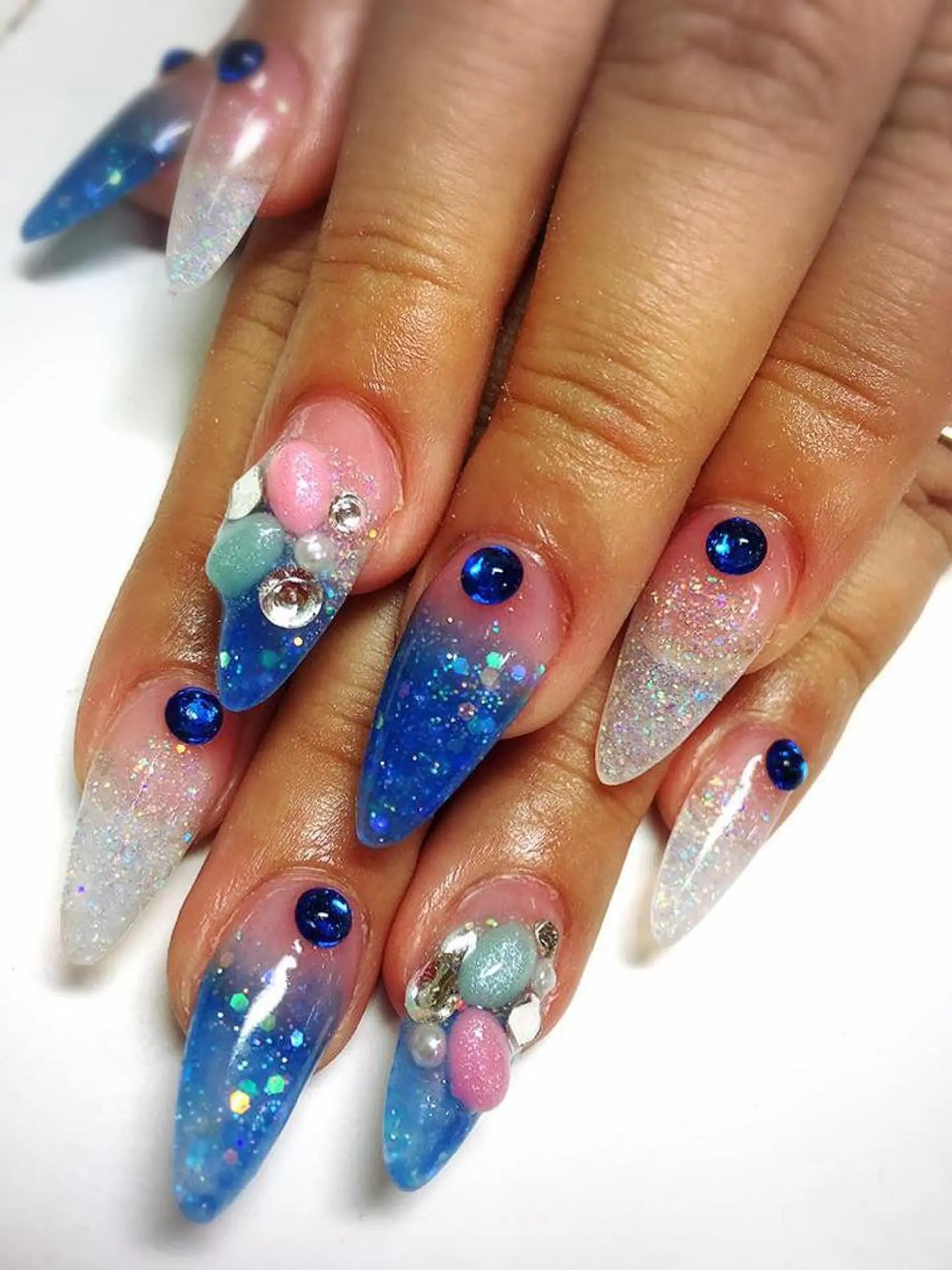 ネイル スカルプネイル Ｓ Reyのネイルデザイン