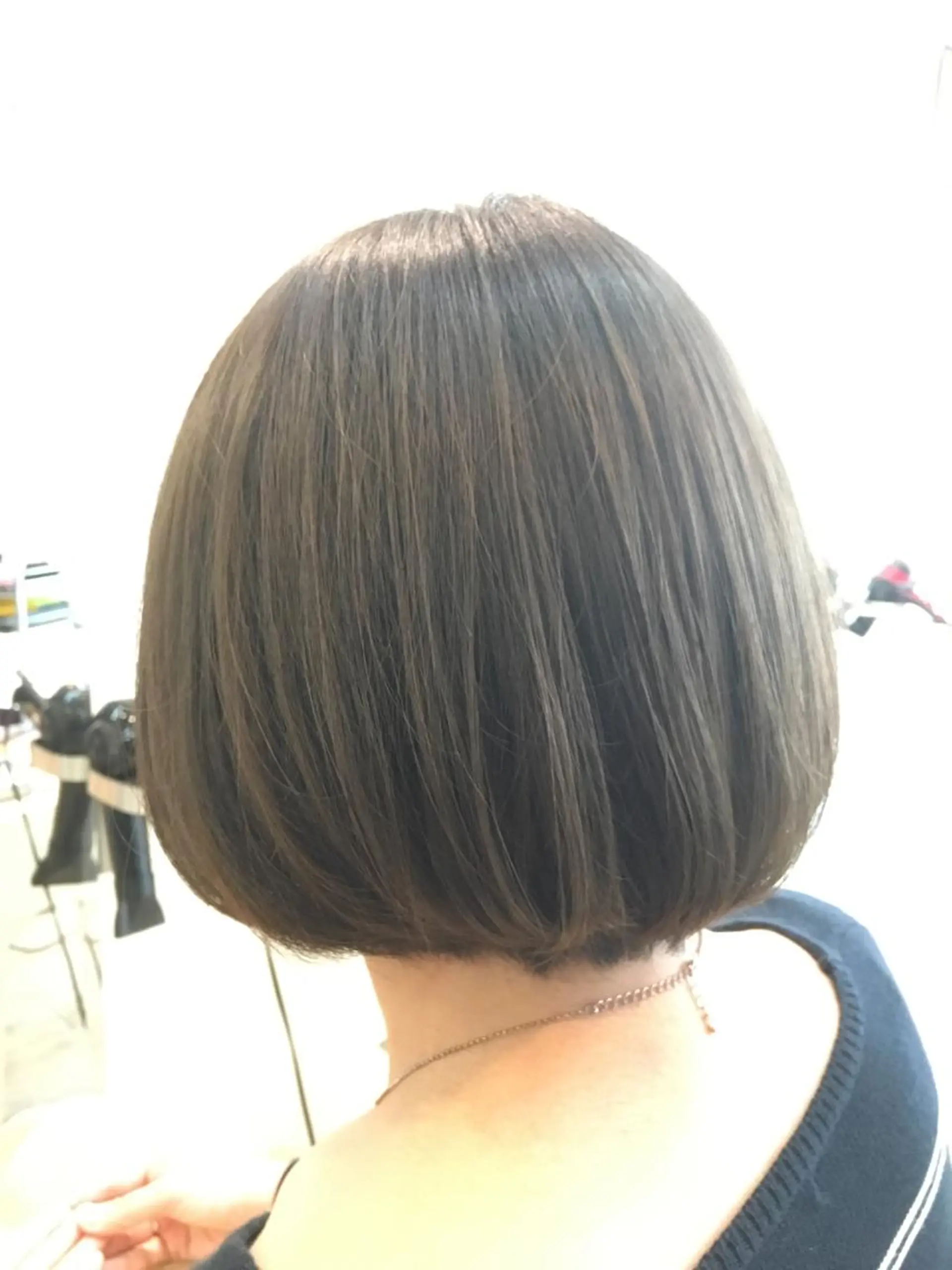 ショート カラー アッシュ 中村 よしひでのヘアスタイル