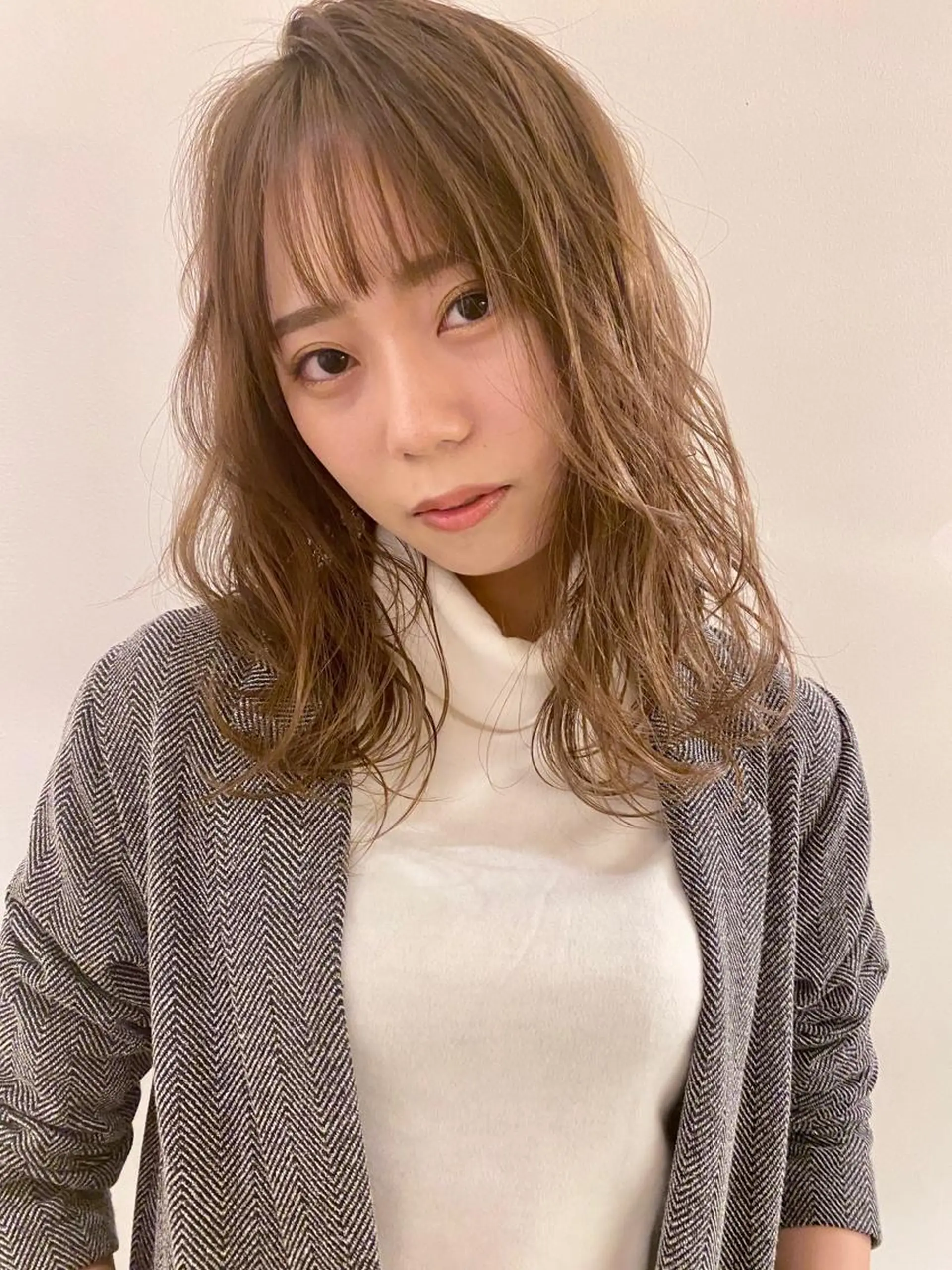 セミロング 髪質改善 大内翔太のヘアスタイル