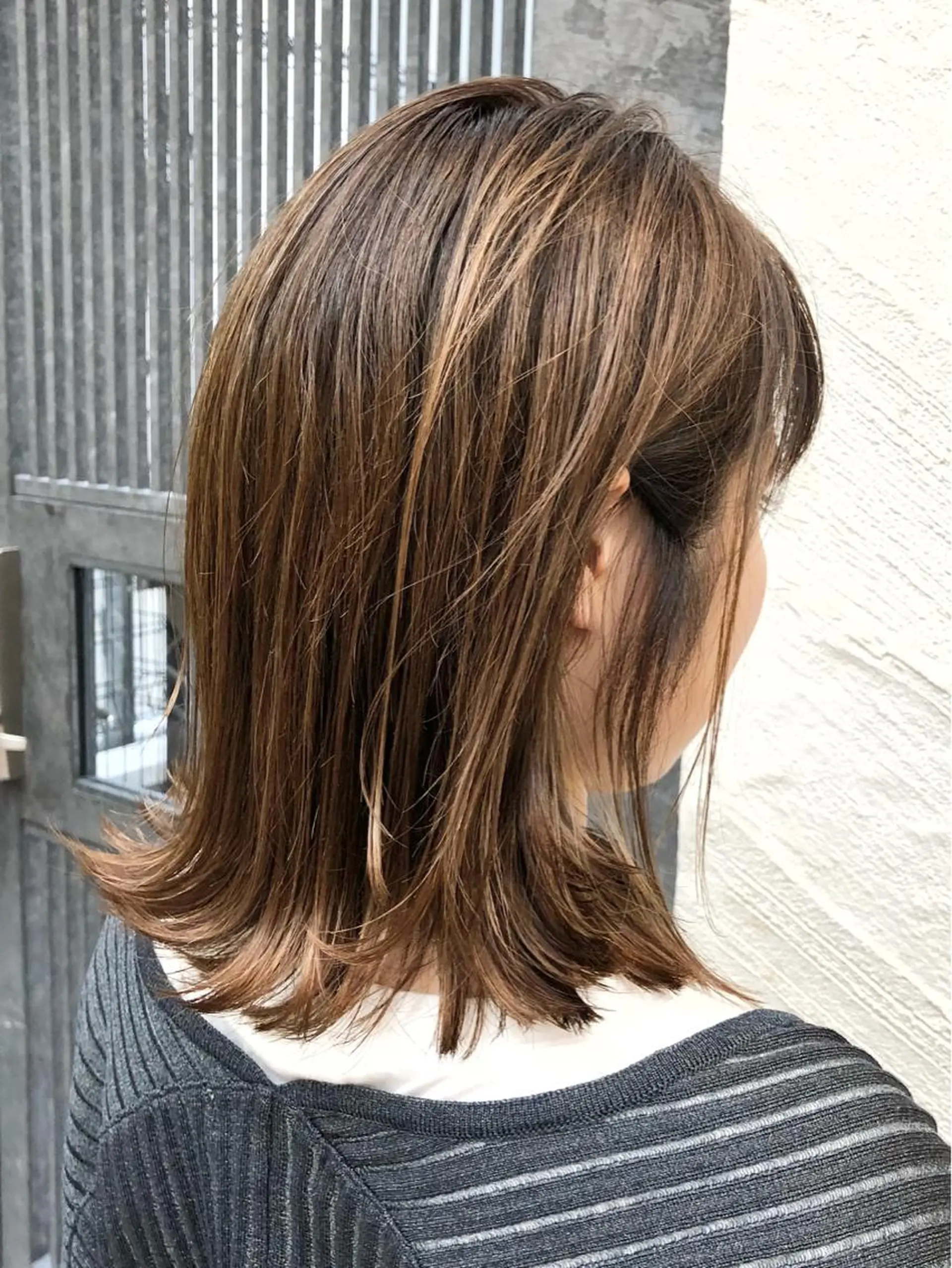 ミディアム カラー メンズヘア特化 崎田 成人のヘアスタイル