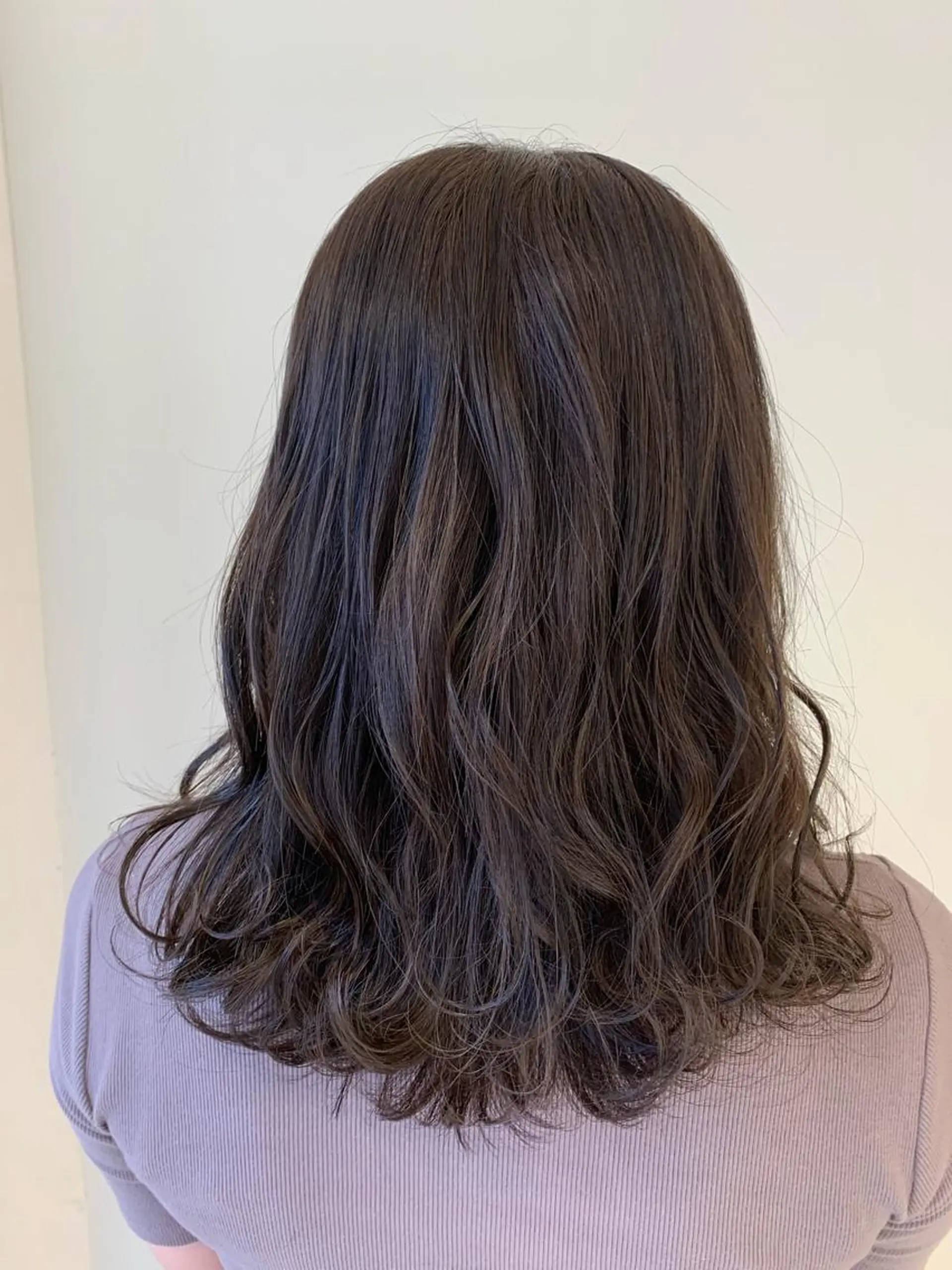 カラー アディクシーカラー 透明感カラー 内野 由紀のヘアスタイル