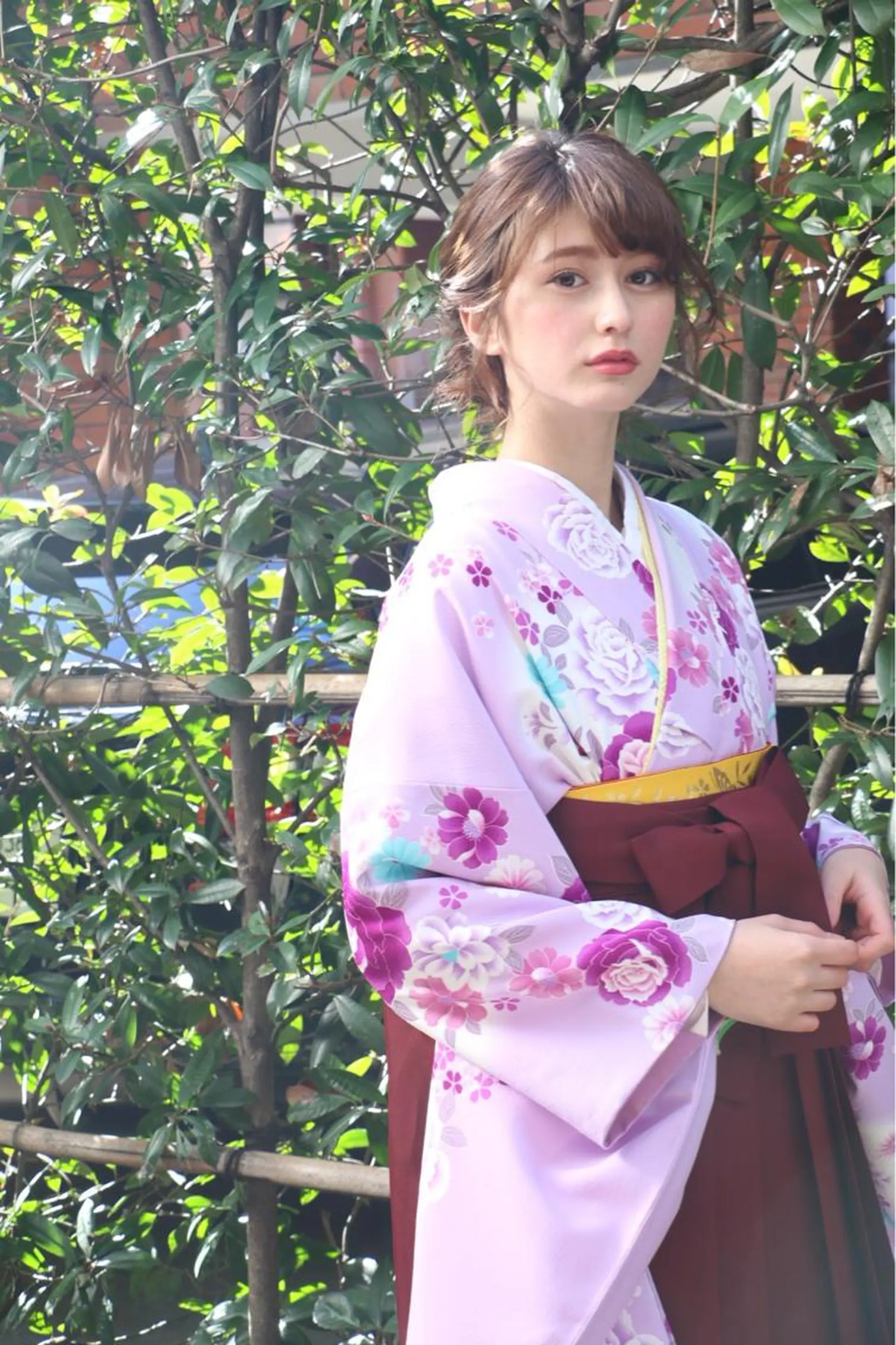 ロング ヘアアレンジ 卒業式のヘアスタイル 鍵山 千秋のヘアスタイル