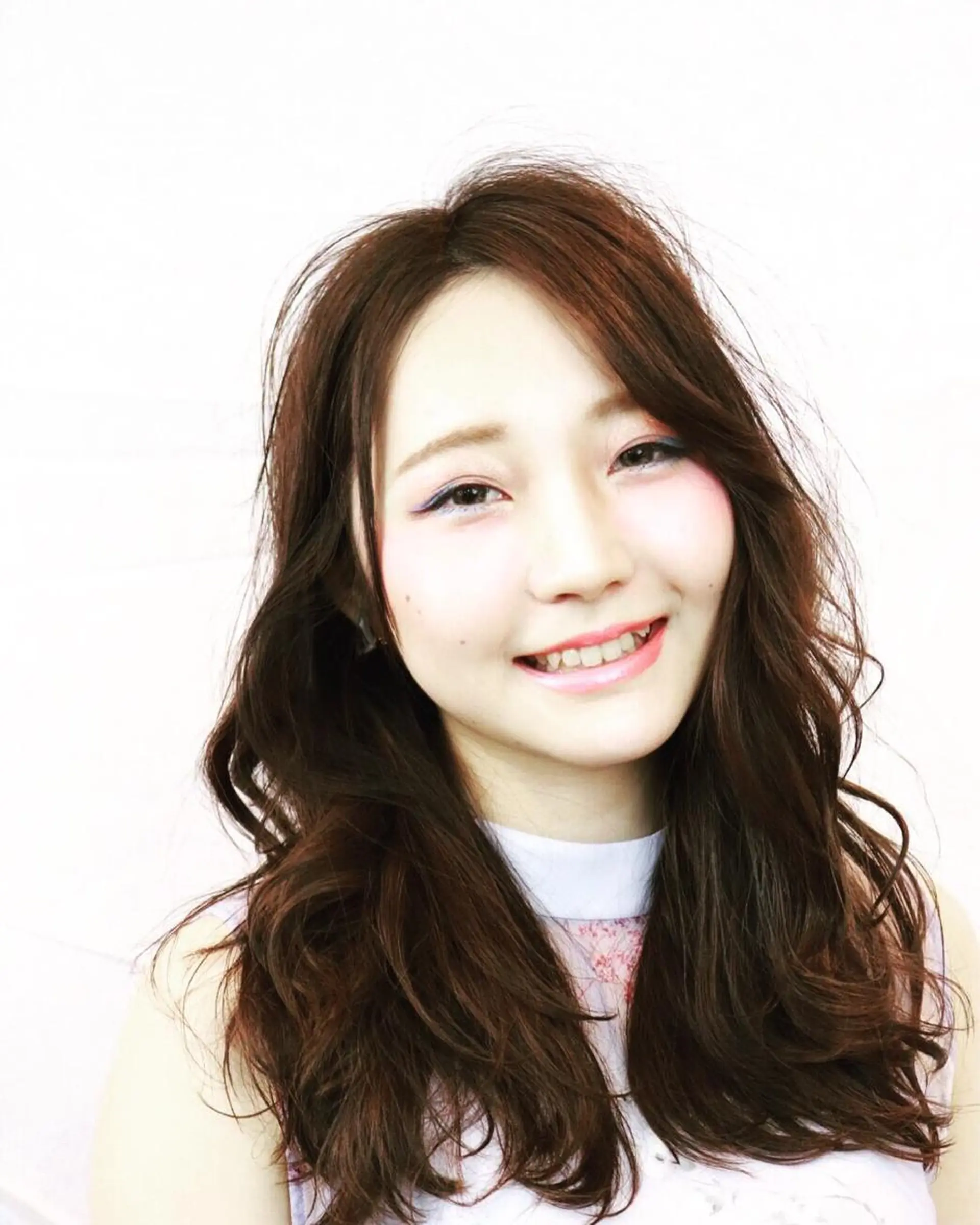 セミロング パーマ swordlief 鶴見店のヘアスタイル