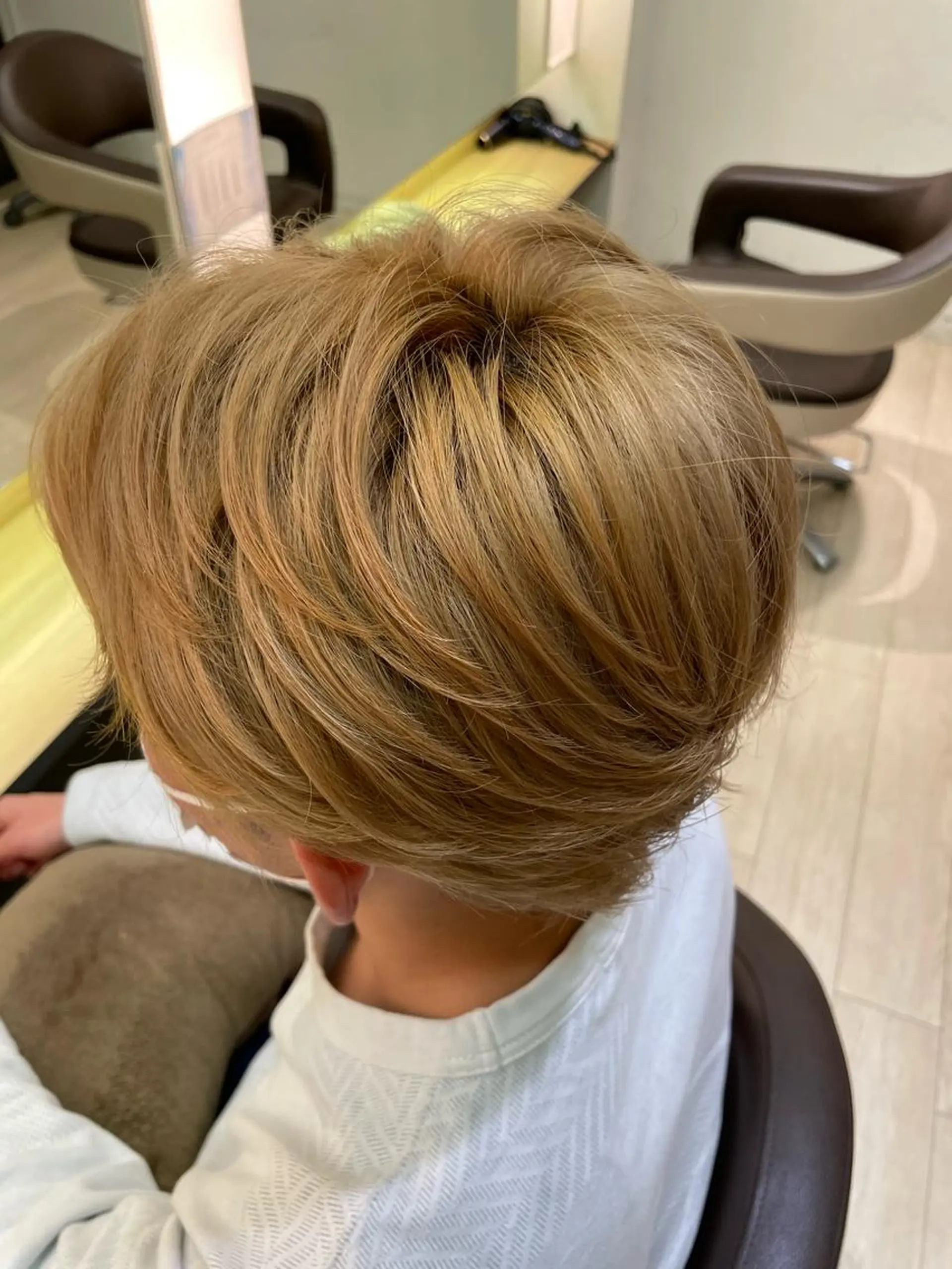 カラー ブリーチ メンズカット募集 草野のヘアスタイル