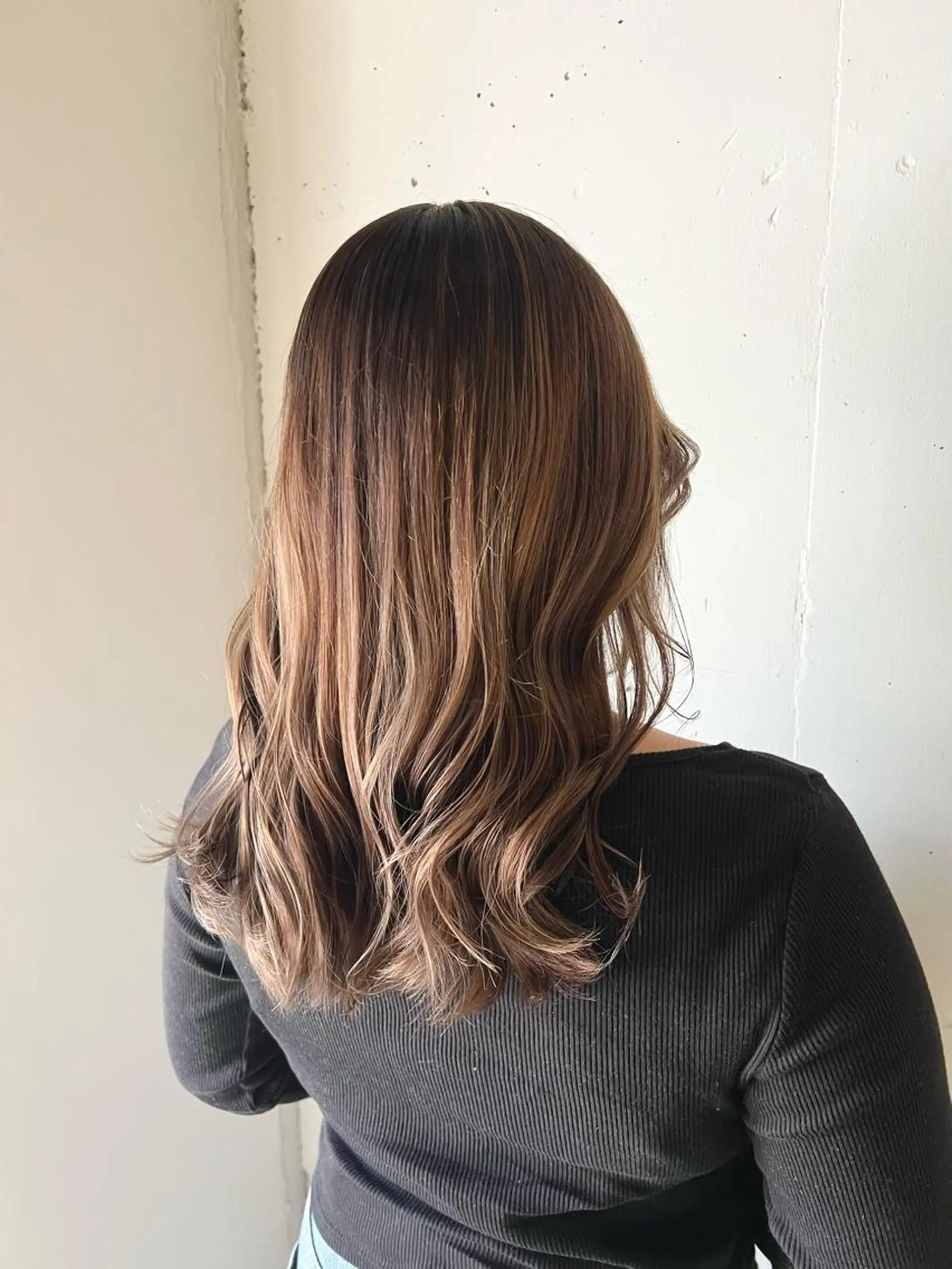 セミロング カラー バレイヤージュ レイヤーカット カラースペシャリスト しょう🧑🏼‍🎨のヘアスタイル