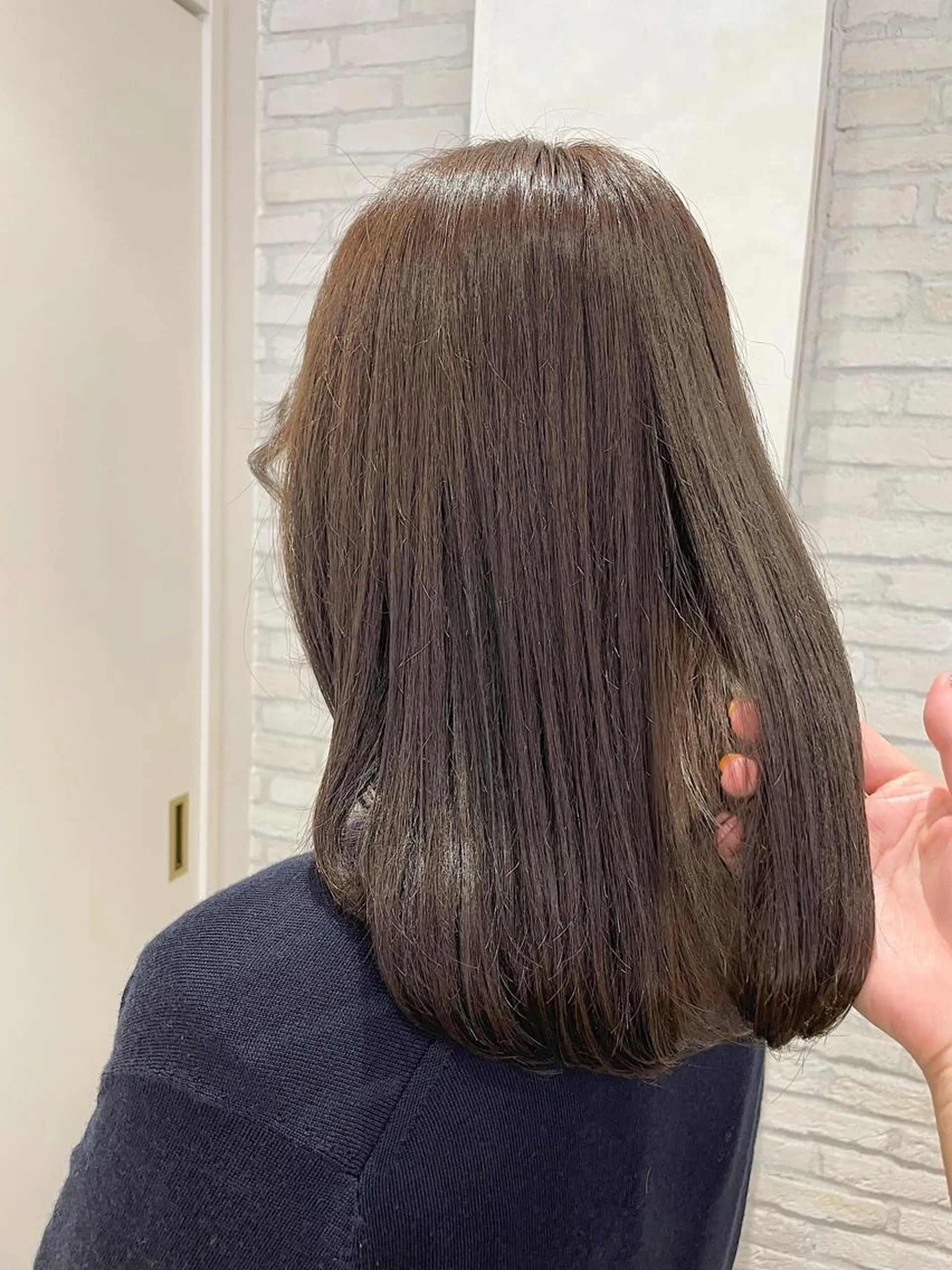 ロング カラー ベージュカラー ブリーチ 透明感カラー ブリーチなしカラー オリーブベージュ エクステ/ハイトーン 🐏☁️miminaのヘアスタイル