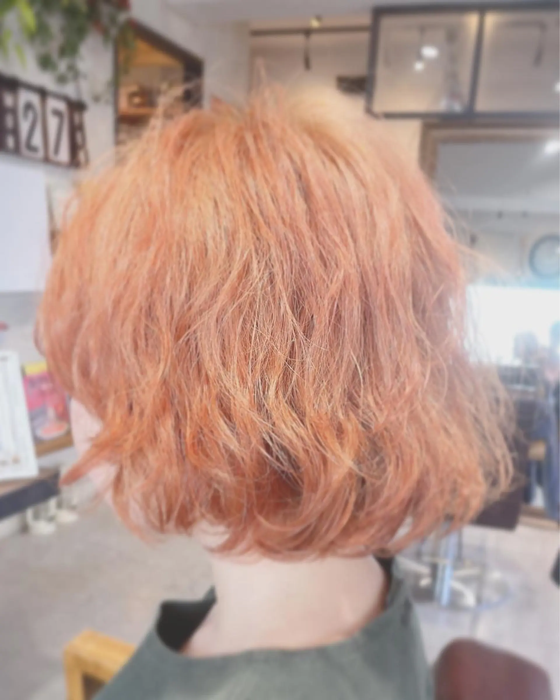 ショート カラー パーマ Calenda/ パーソナル美髪サロンのヘアスタイル