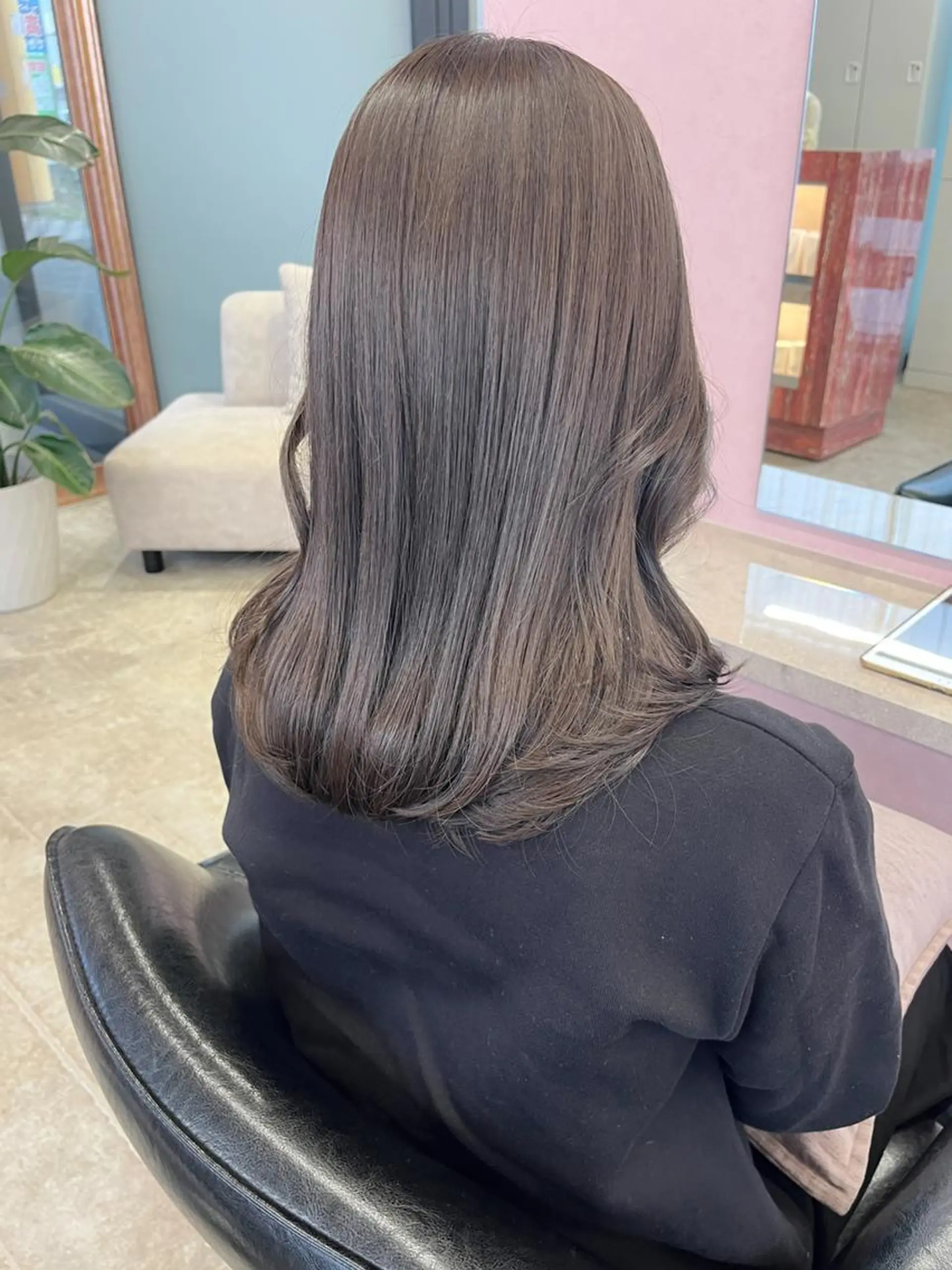 ミディアム ヘアカラー MATTY rioのヘアスタイル