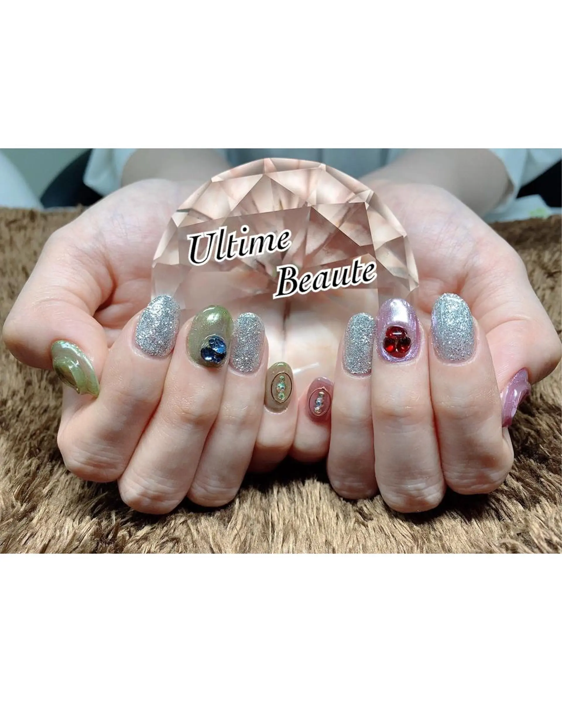 ネイル グリーン キラキラネイル ミラーネイル パープル 石塚 亜矢加のネイルデザイン