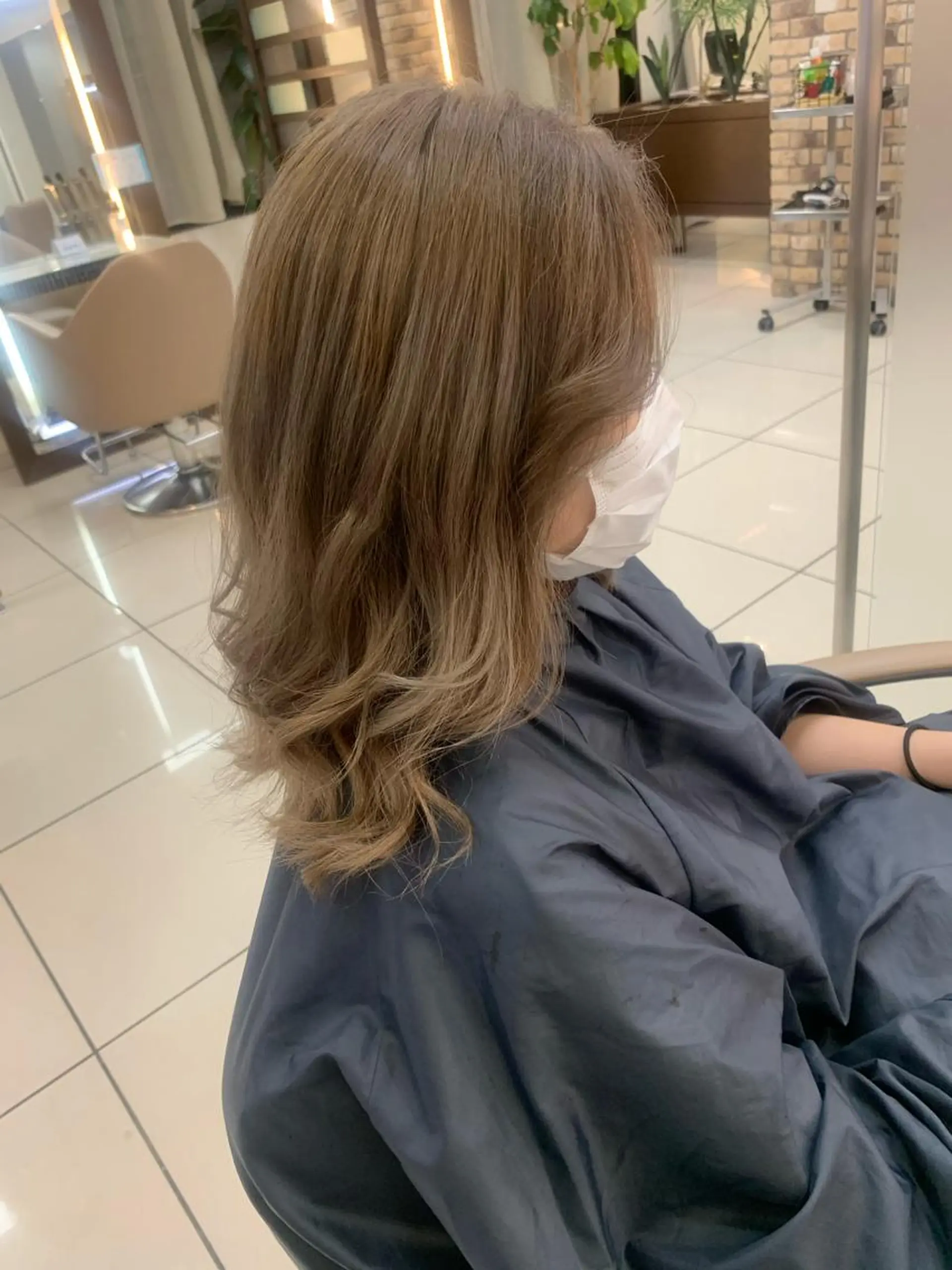 カラー ヘアカラー トリートメント 羽エクステ🩷 🤍まき🤍のマツエク・マツパデザイン