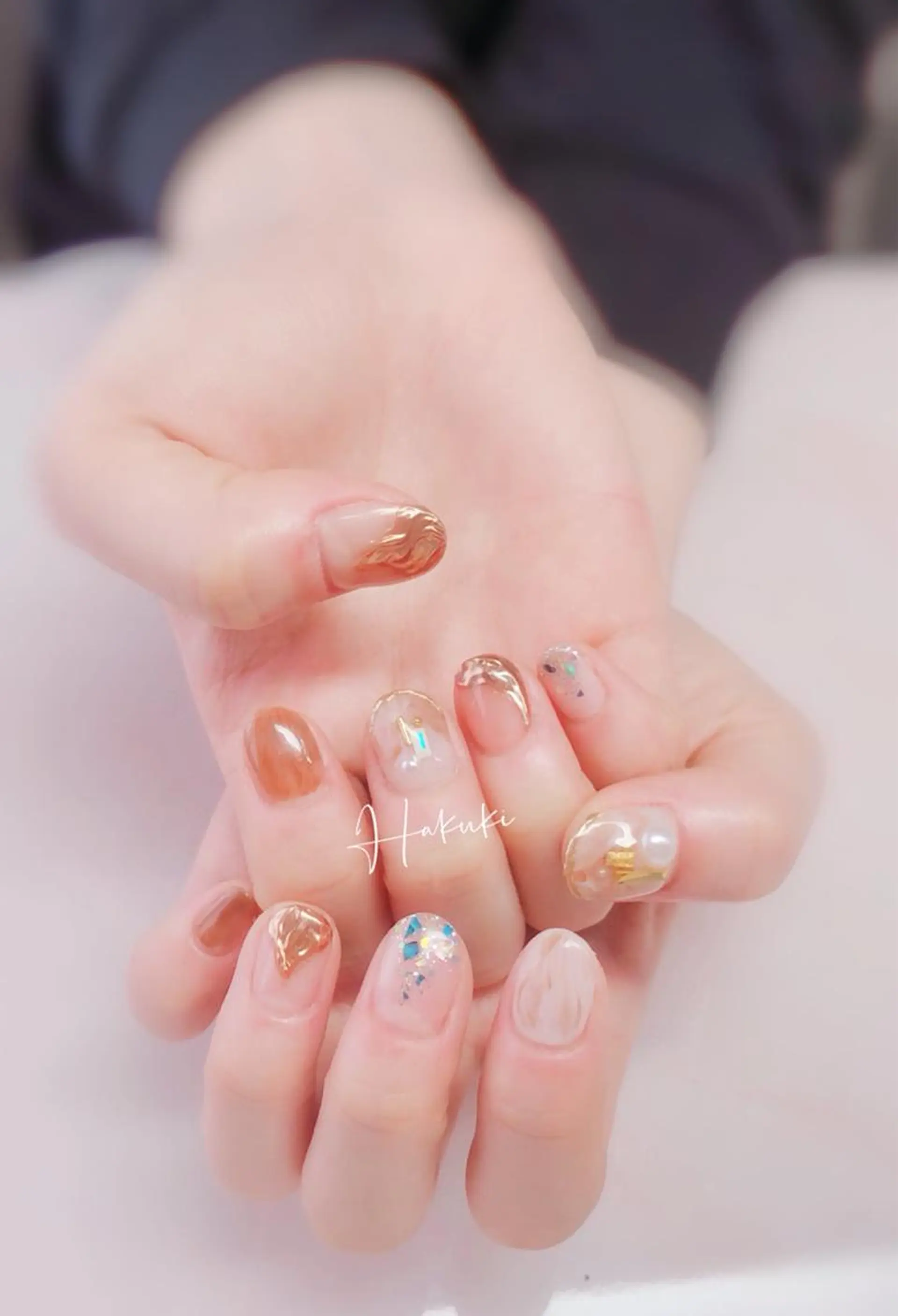 ネイル ハンドネイル ハンドケア ハク キのネイルデザイン