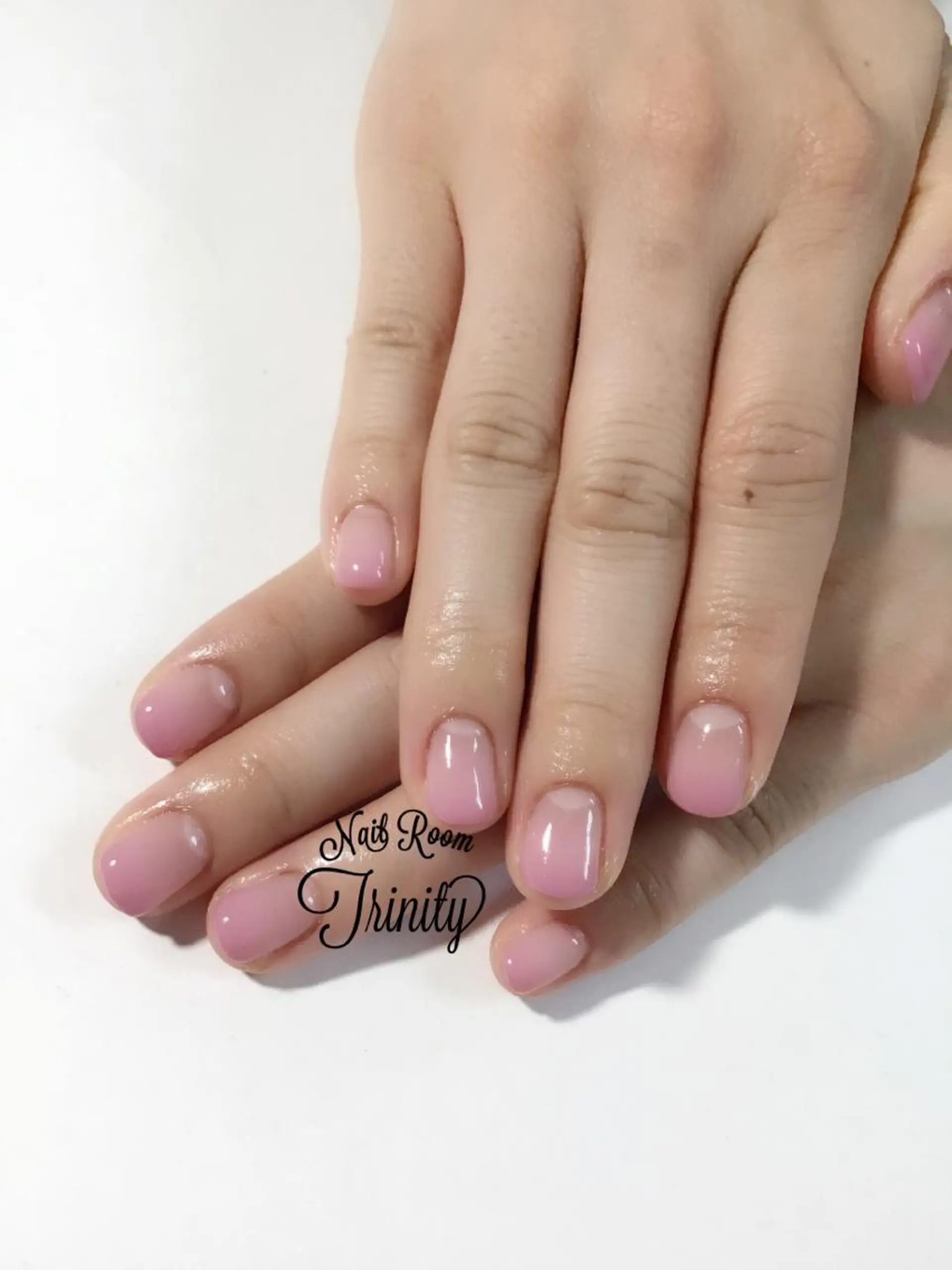 ネイル Trinity staffのネイルデザイン