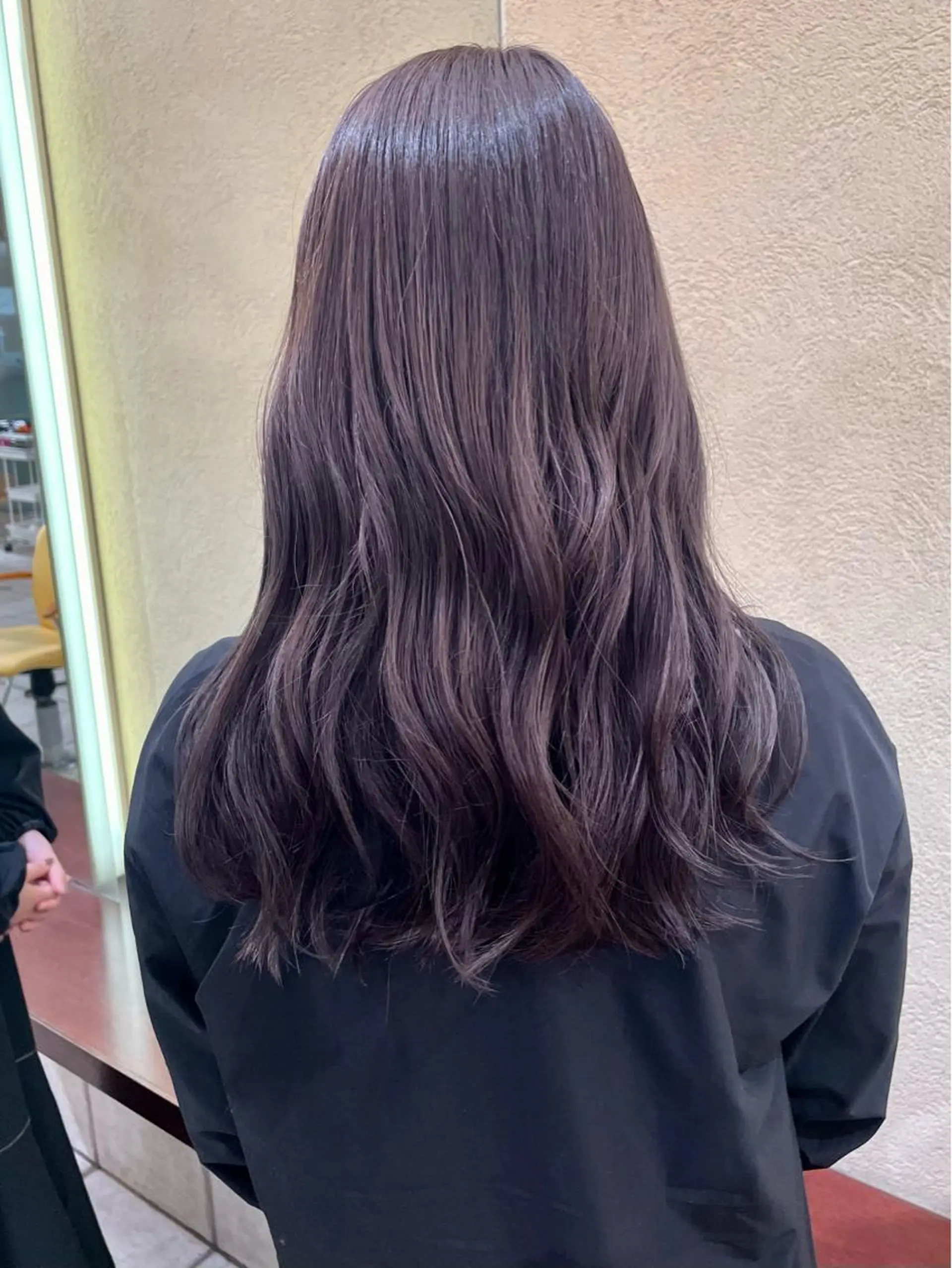 ロング 塩谷 雪花のヘアスタイル