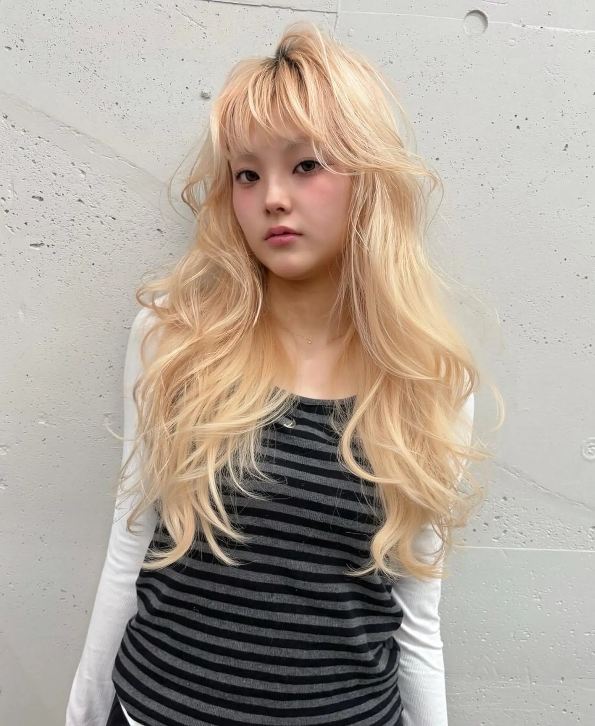 カラー ロング ブリーチ ブロンド ケアブリーチ ハイトーンカラー ヘアカラー 透明感🪽艶カラー☆ トレンドヘア✨のヘアスタイル