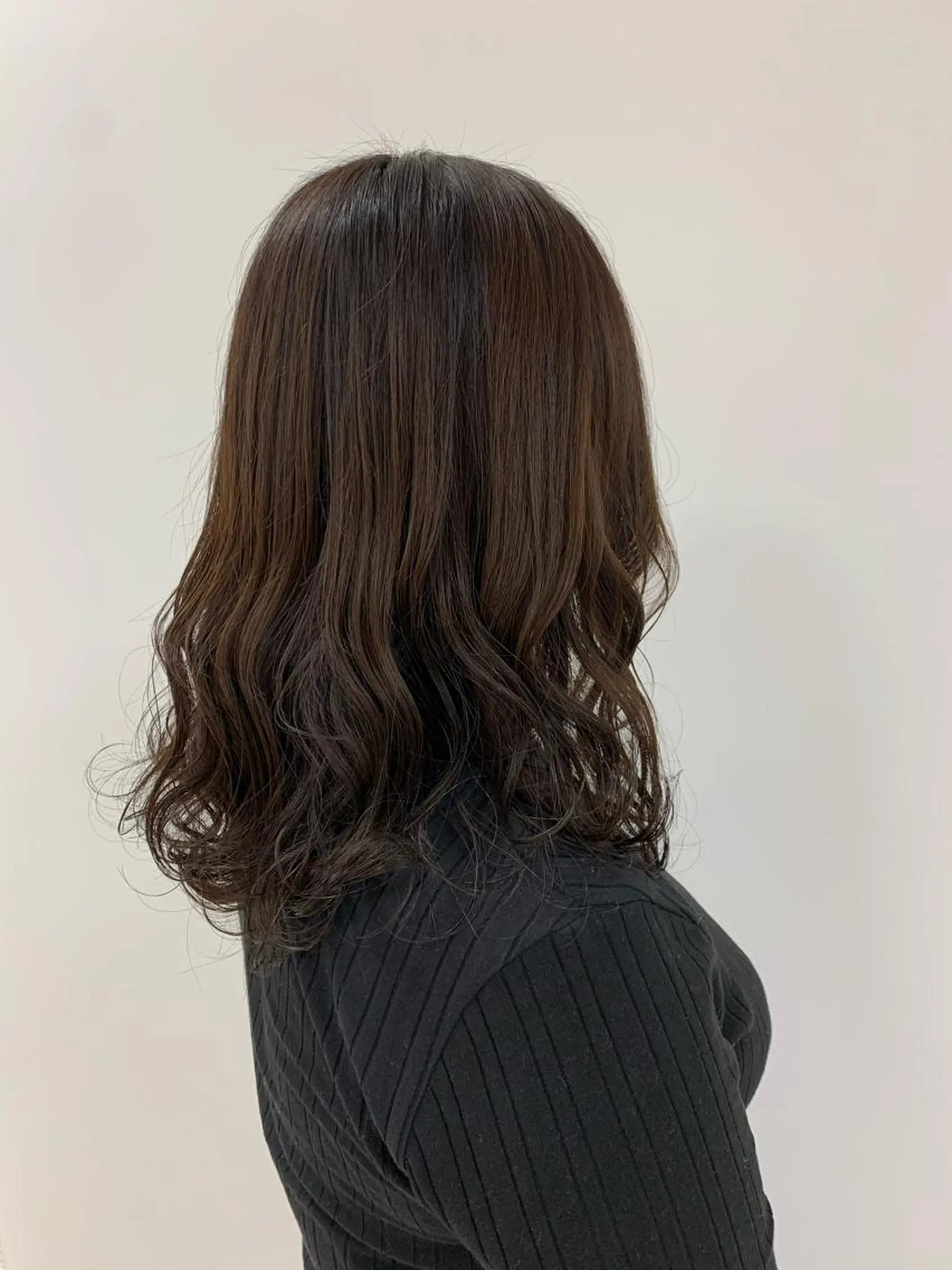 ミディアム トリートメント ヘッドスパ 顔まわりカット✄ ベージュカラー🧸のヘアスタイル