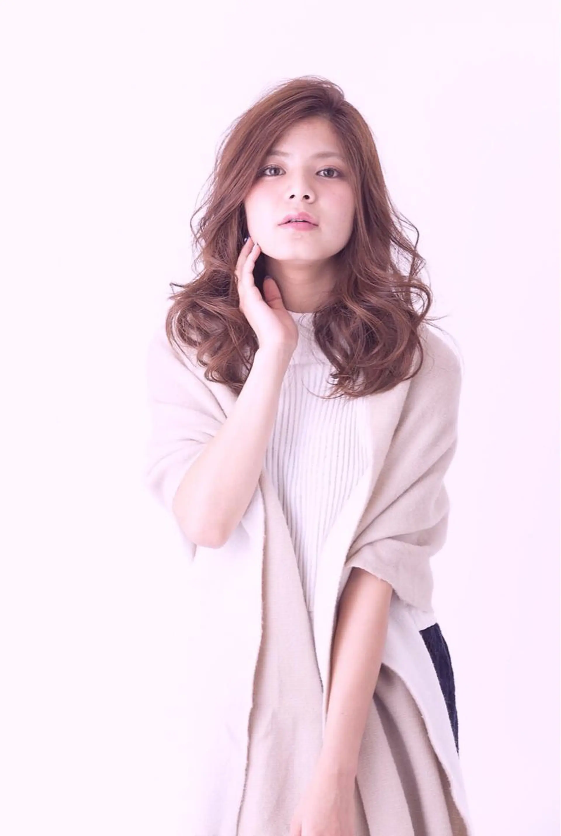 ロング パーマ 吉祥寺aivee 若手注目スタッフのヘアスタイル