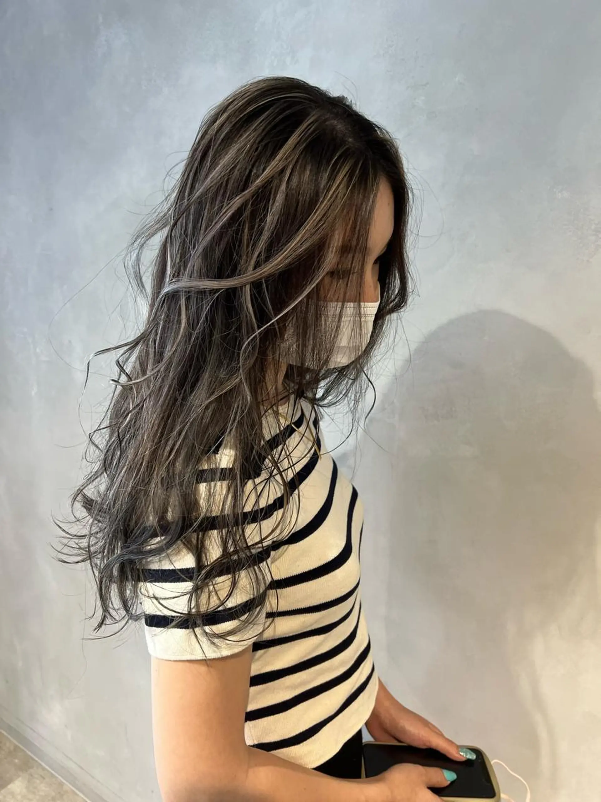 ロング カラー ヘアカラー nishido ハイライト/パーマのヘアスタイル