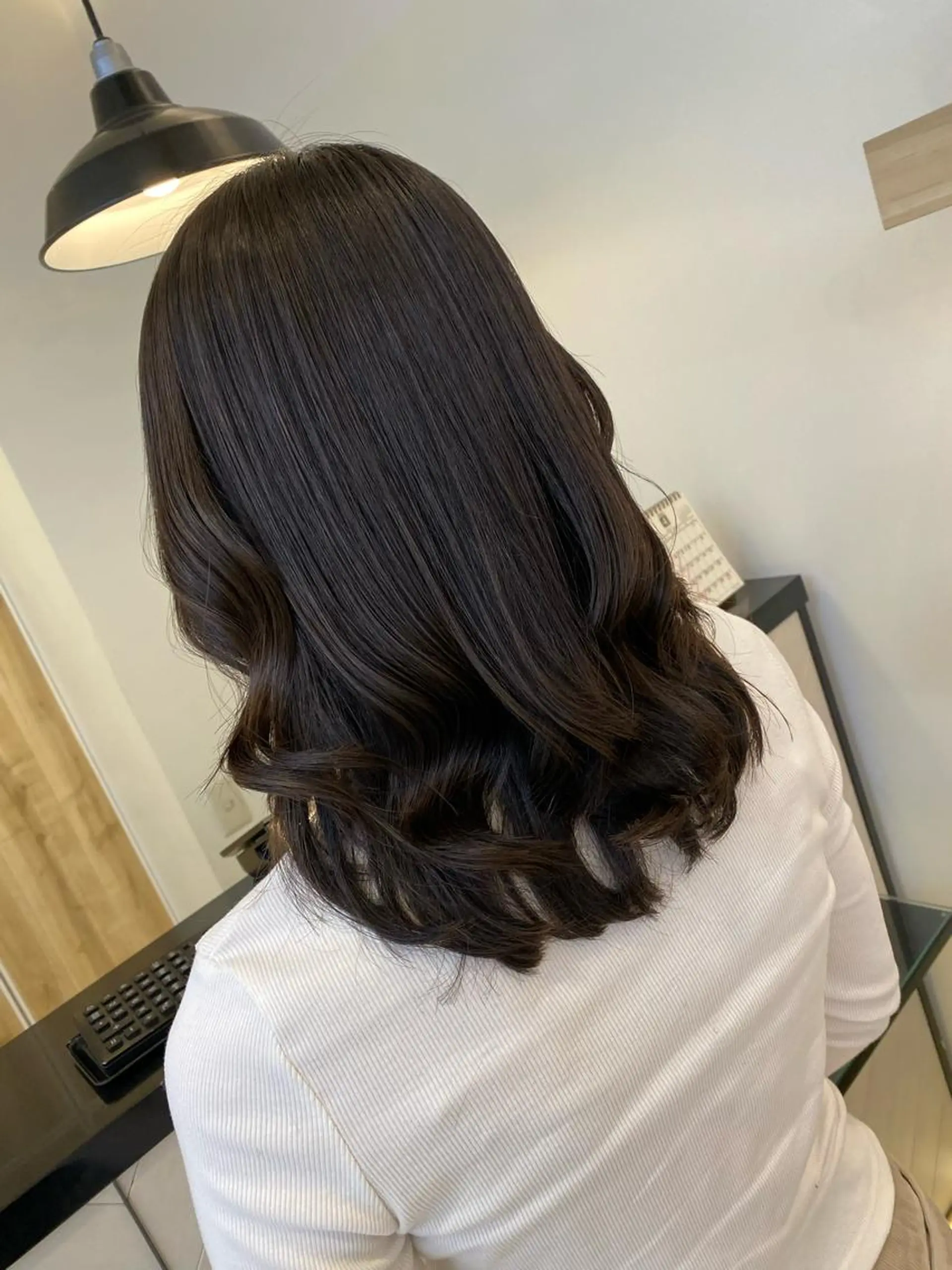 ミディアム コテ巻き風パーマ✨ かつみのヘアスタイル