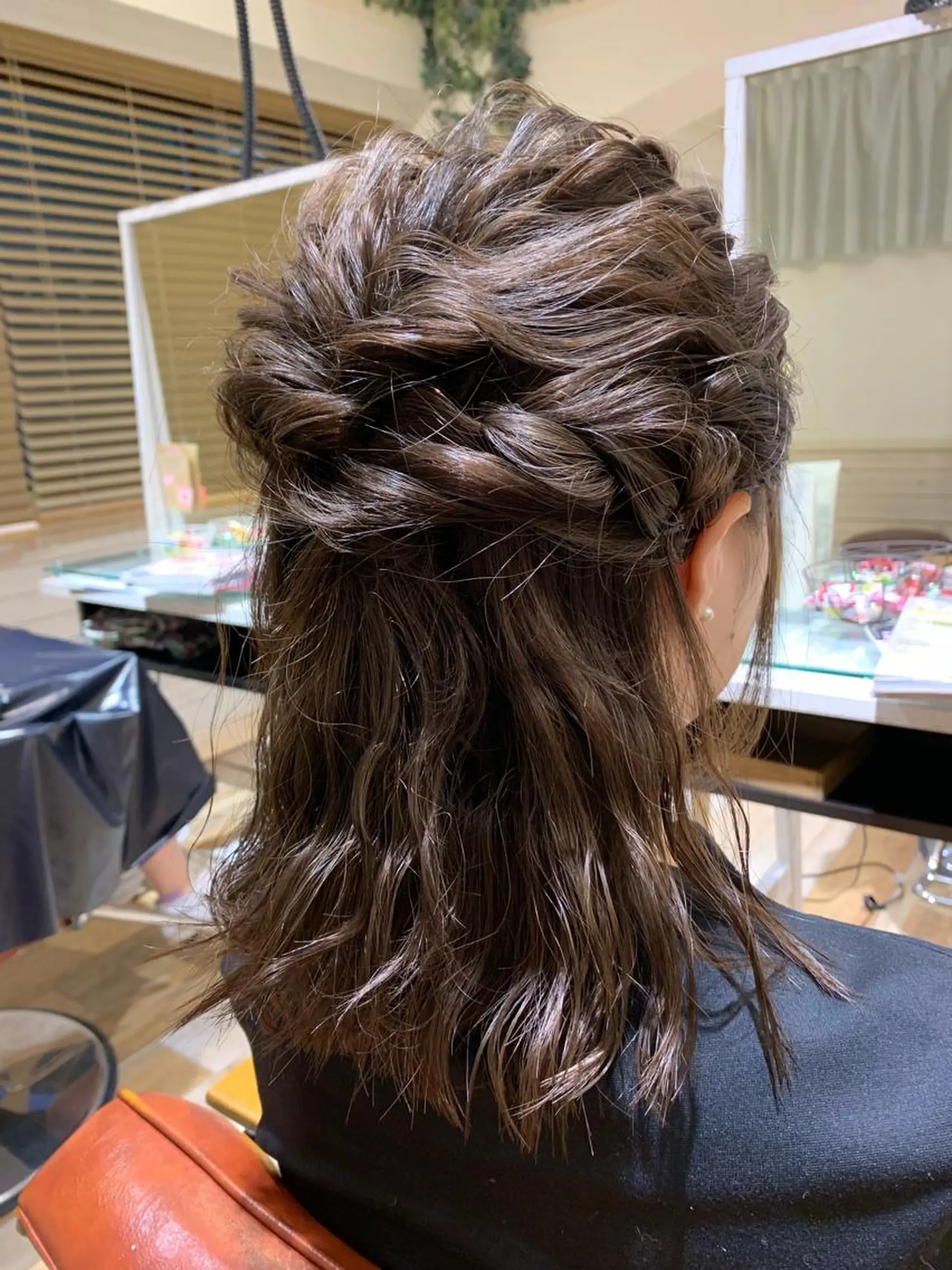 ミディアム ヘアアレンジ 【店長】 草間大輔のヘアスタイル