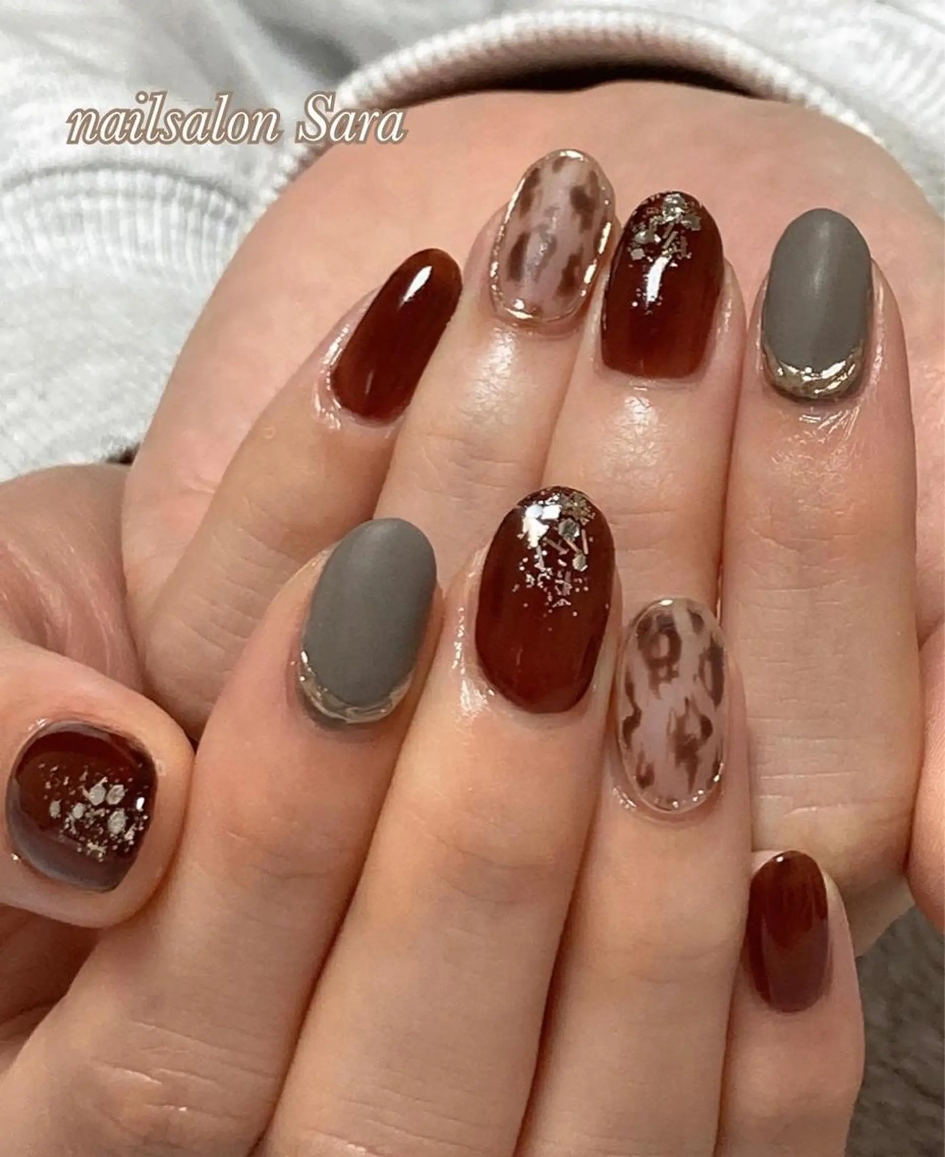 ネイル マットネイル ミラーネイル nailsalon Saraのネイルデザイン