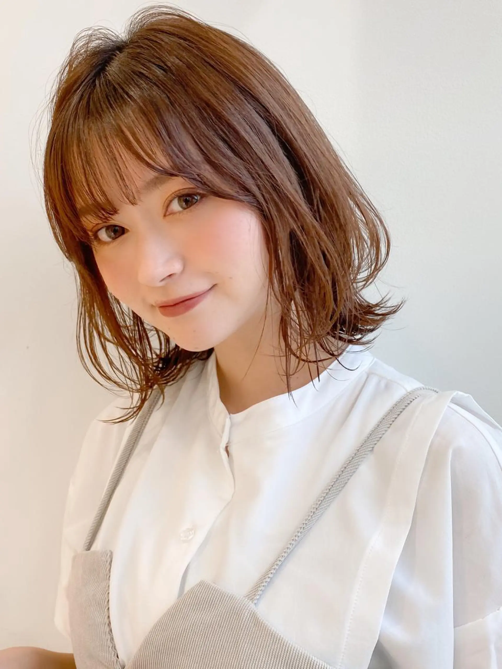 ミディアム カラー ボブ くびれヘア カット ヘアカラー トリートメント レイヤー×髪質改善✨ 渋谷/佐藤侑哉のヘアスタイル