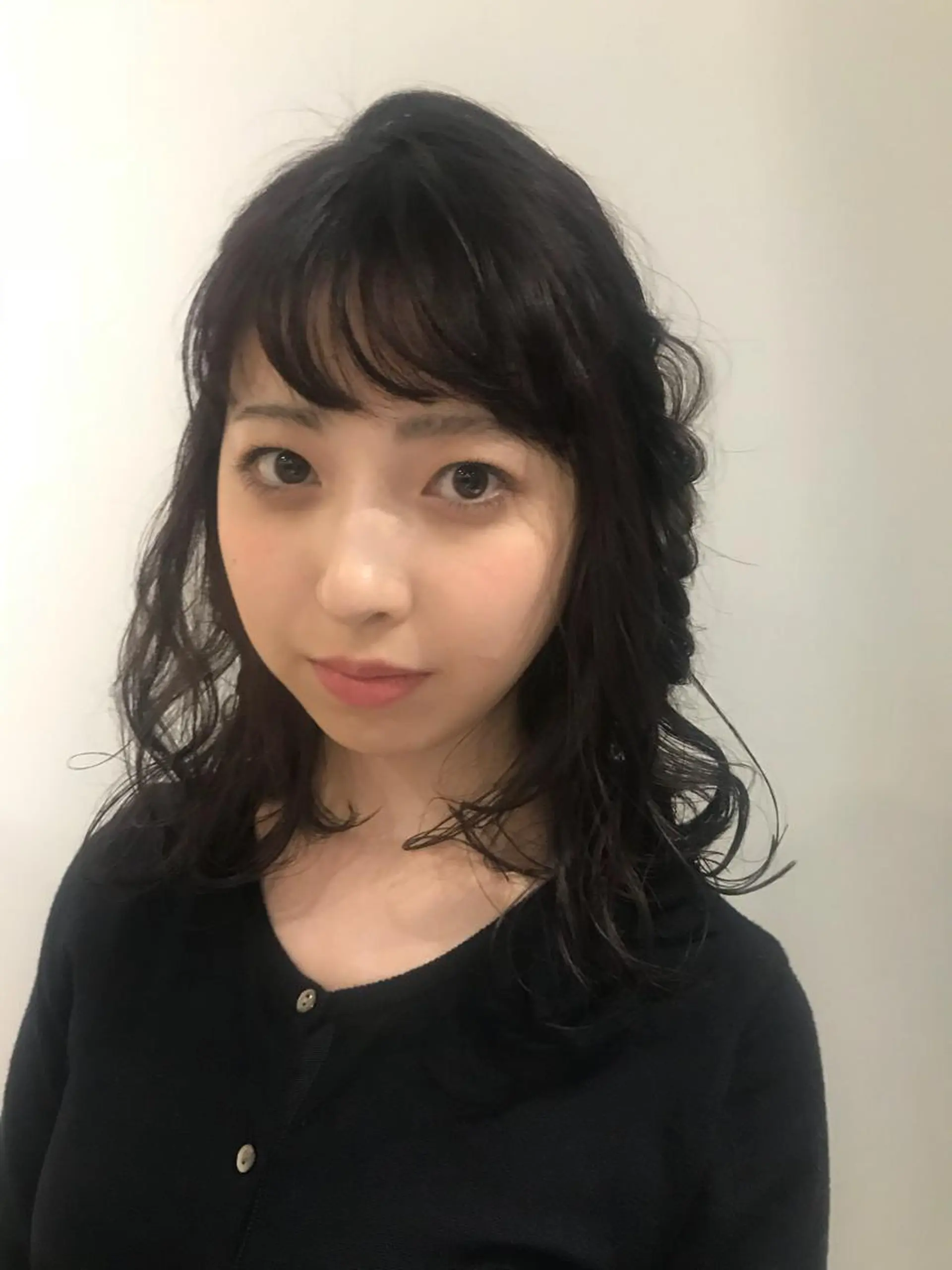 ヘアアレンジ pole/apartment所属・💓パーマ，💗 レイヤーカットのヘアスタイル