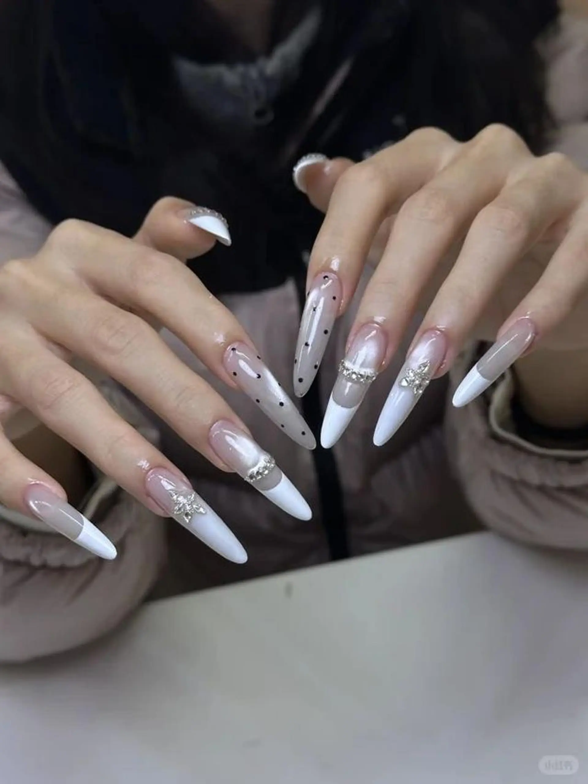 ネイル 長さ出し フレンチネイル グラデーション 卒業式 マグネットネイル Sora nail 長さ出し専門店のネイルデザイン