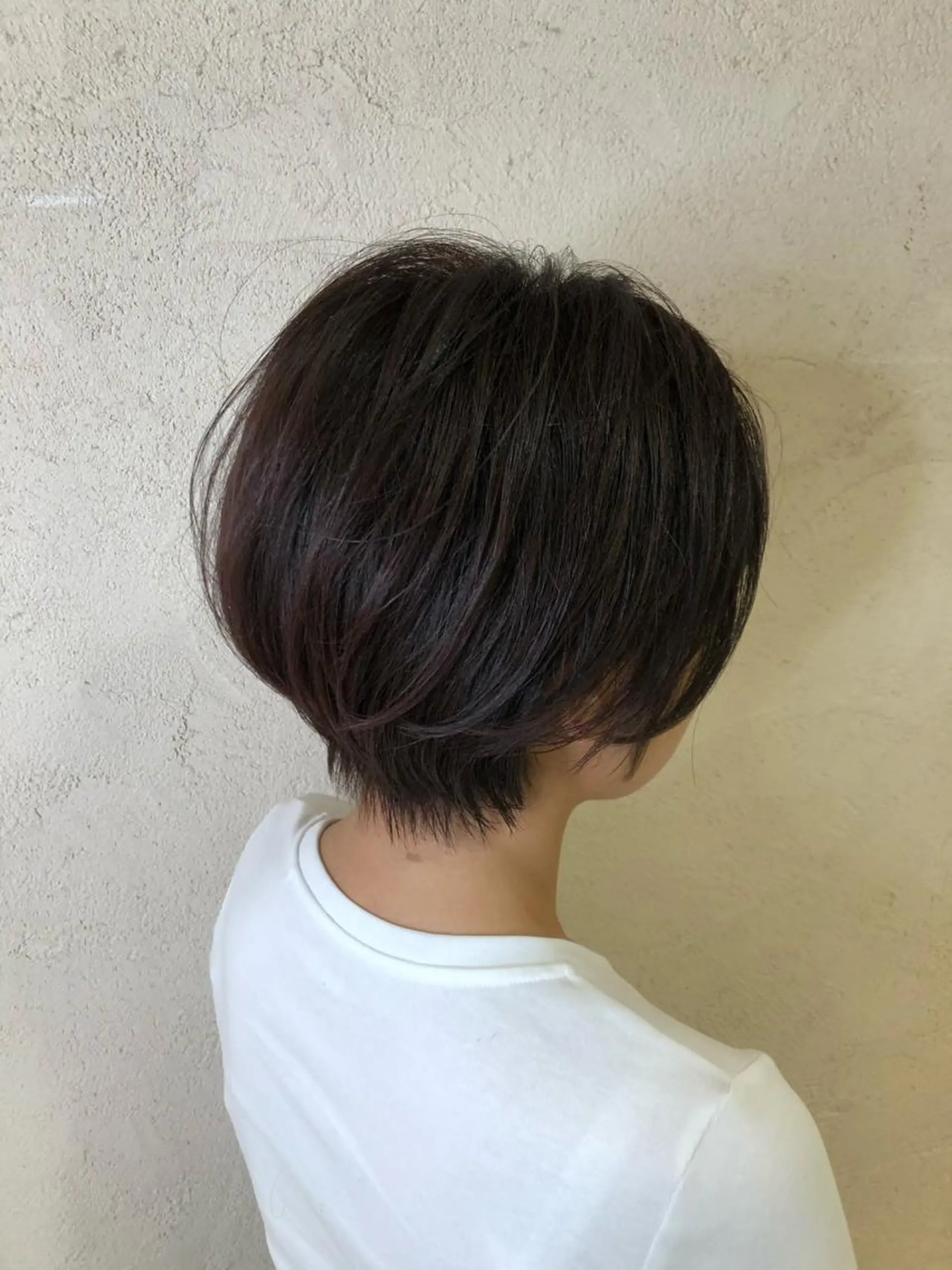 ショート カラー カット bifino  l iris所属・當山 巧のヘアスタイル