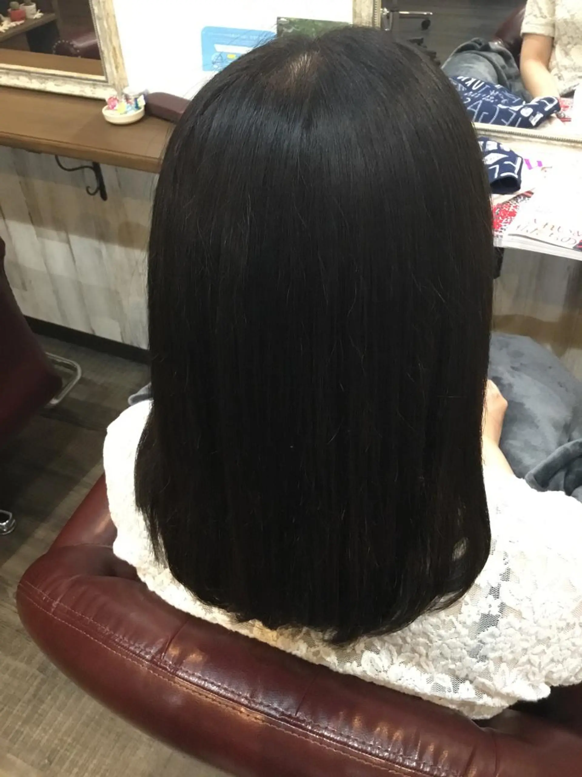 ミディアム パーマ embrace エンブレイスのヘアスタイル