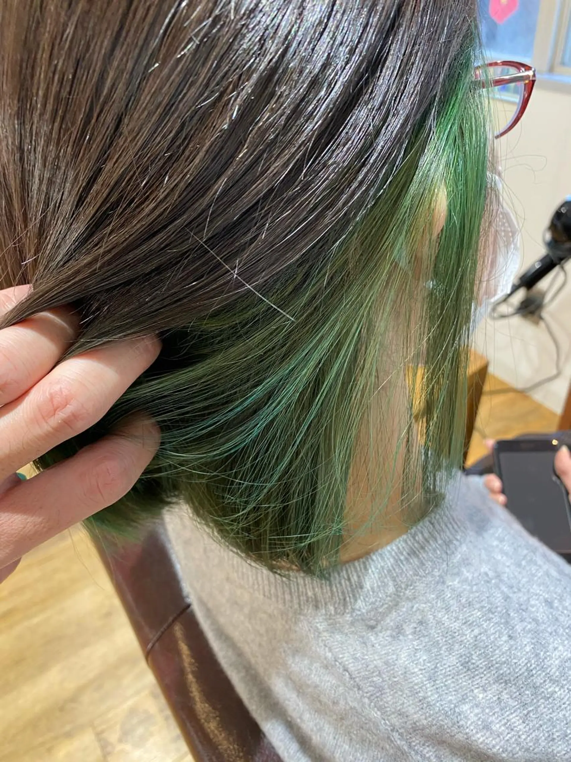 ミディアム カット ヘアカラー 鈴木 マサアキのヘアスタイル