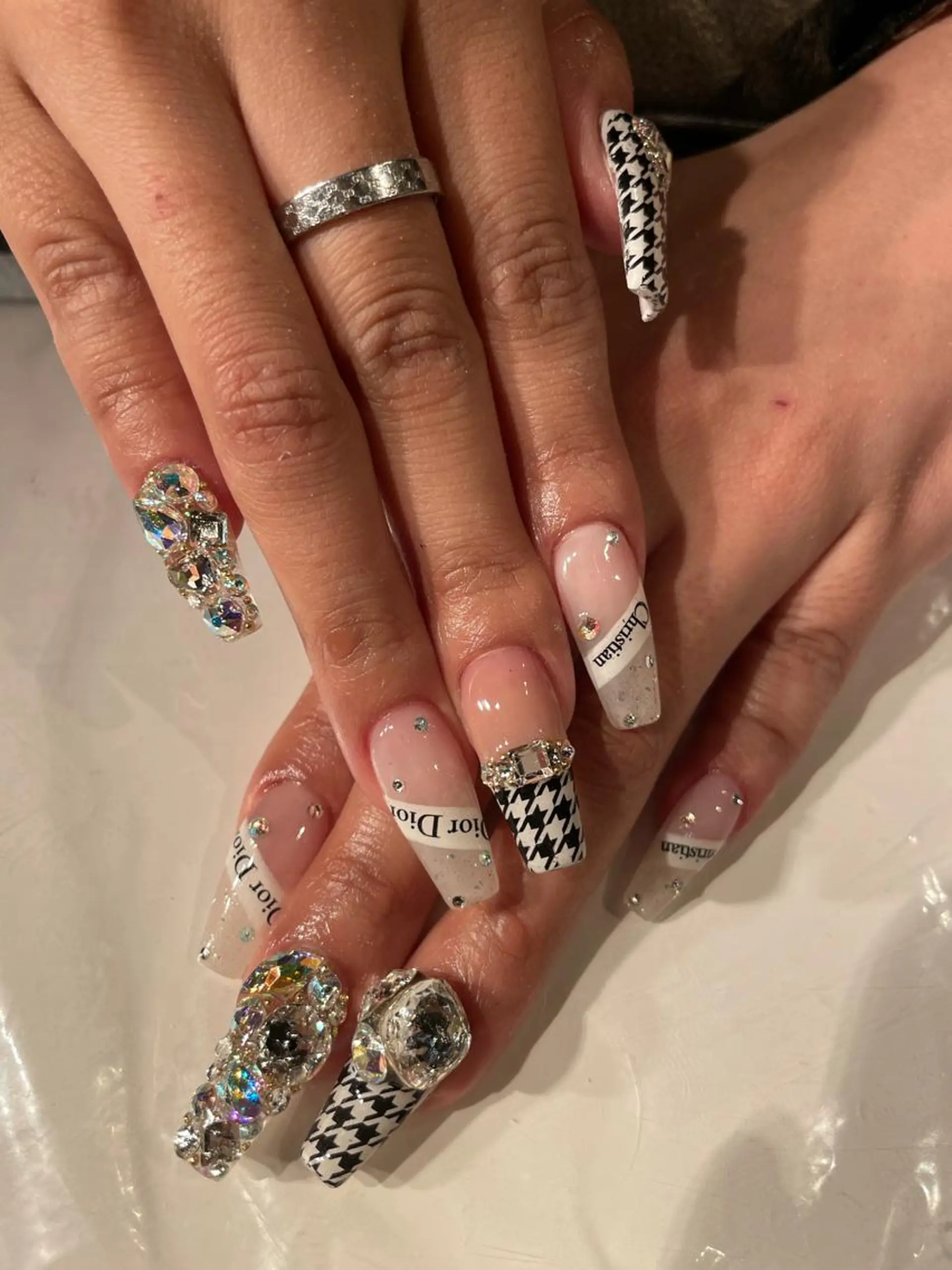 ネイル chatblanc ♡のネイルデザイン