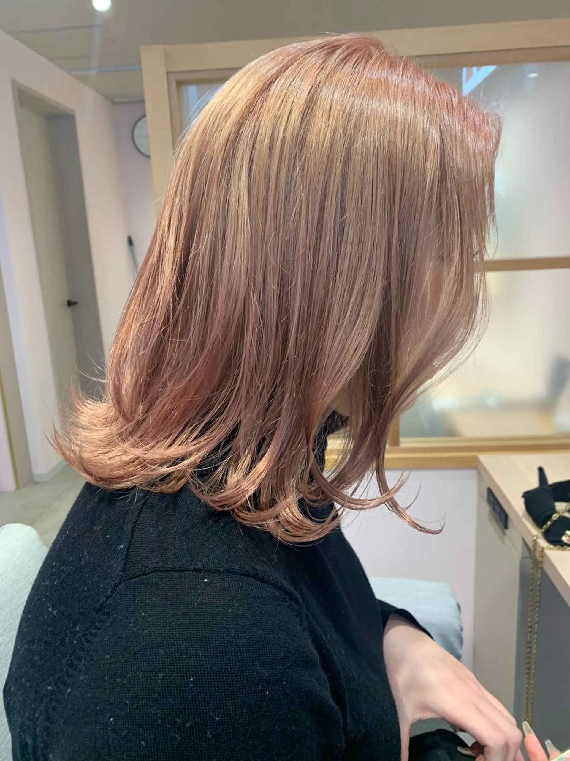 カラー ベージュカラー ピンクカラー ピンクベージュ rio .のヘアスタイル