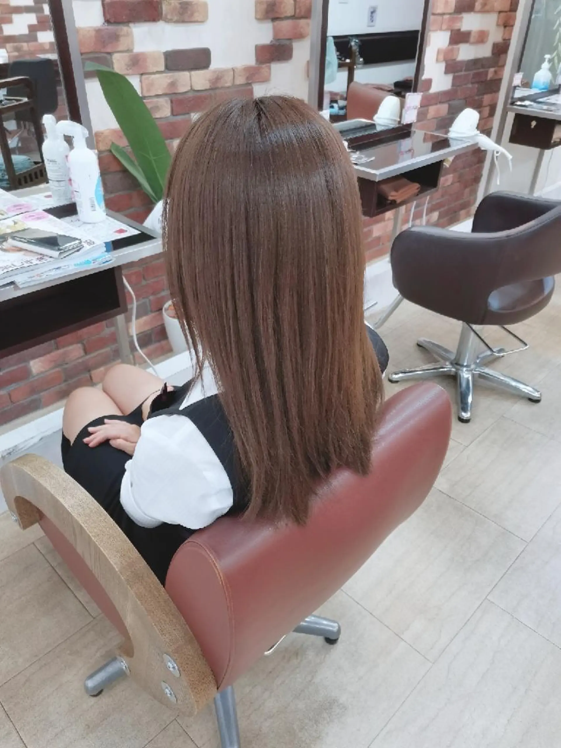 ミディアム ツヤ髪ケアカラー✨ 中谷良成のヘアスタイル