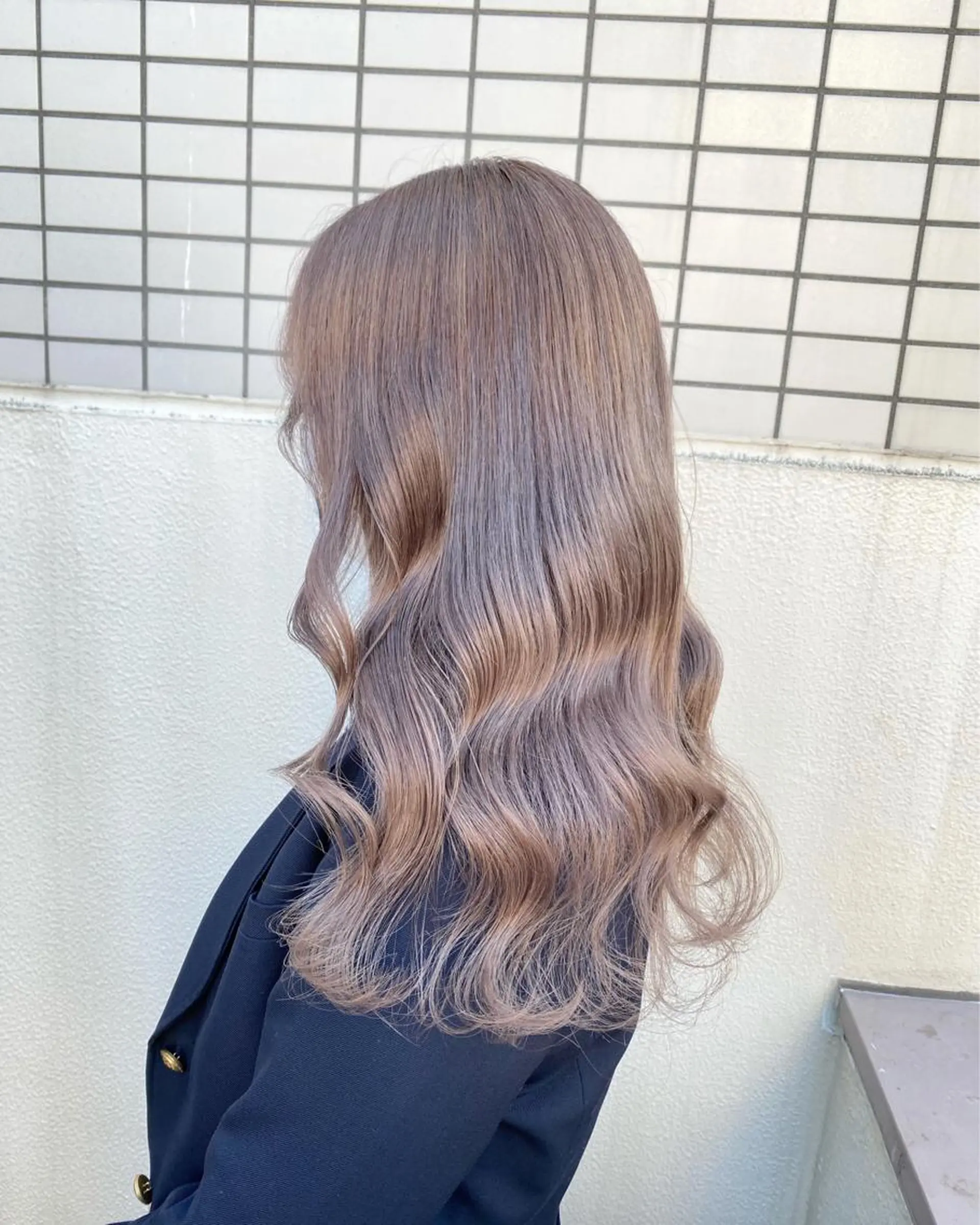 セミロング カラー エフェクトブリーチ 🌟前澤啓太朗のヘアスタイル