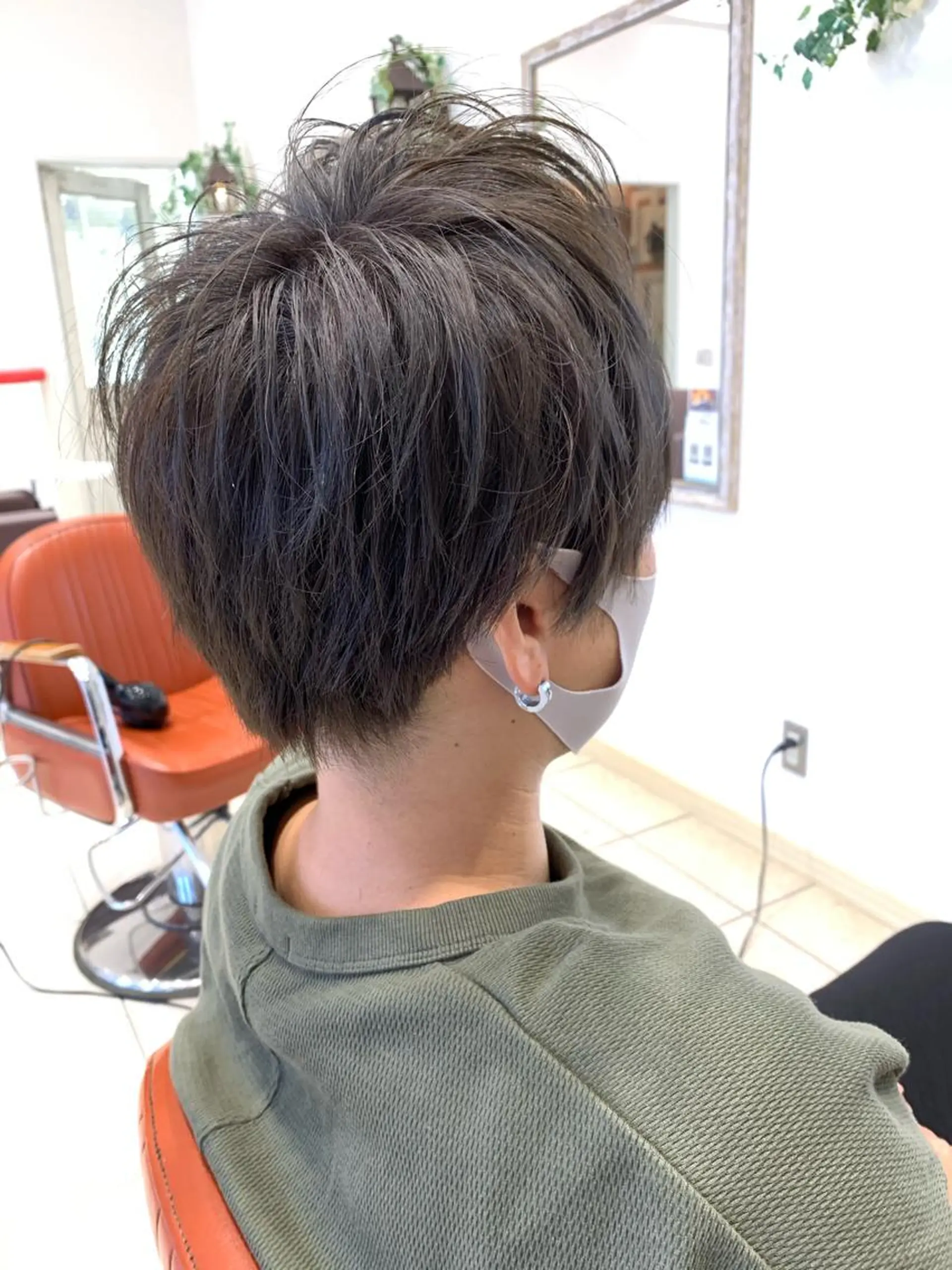 ショート カラー ヘアカラー 髪質改善カラーリスト /根本雄貴のヘアスタイル