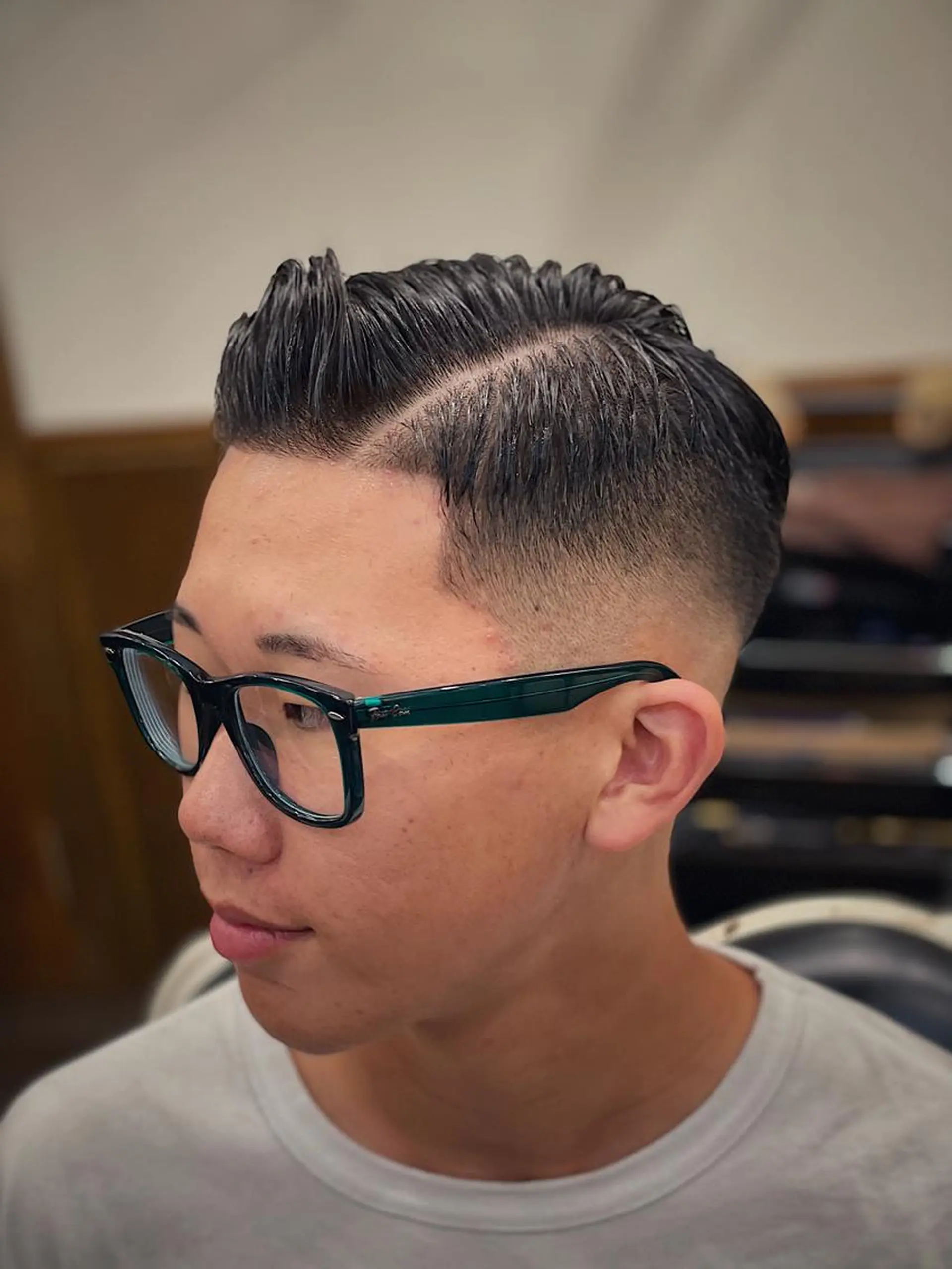 ミディアム メンズ フェードカット 大久保 竣太のヘアスタイル